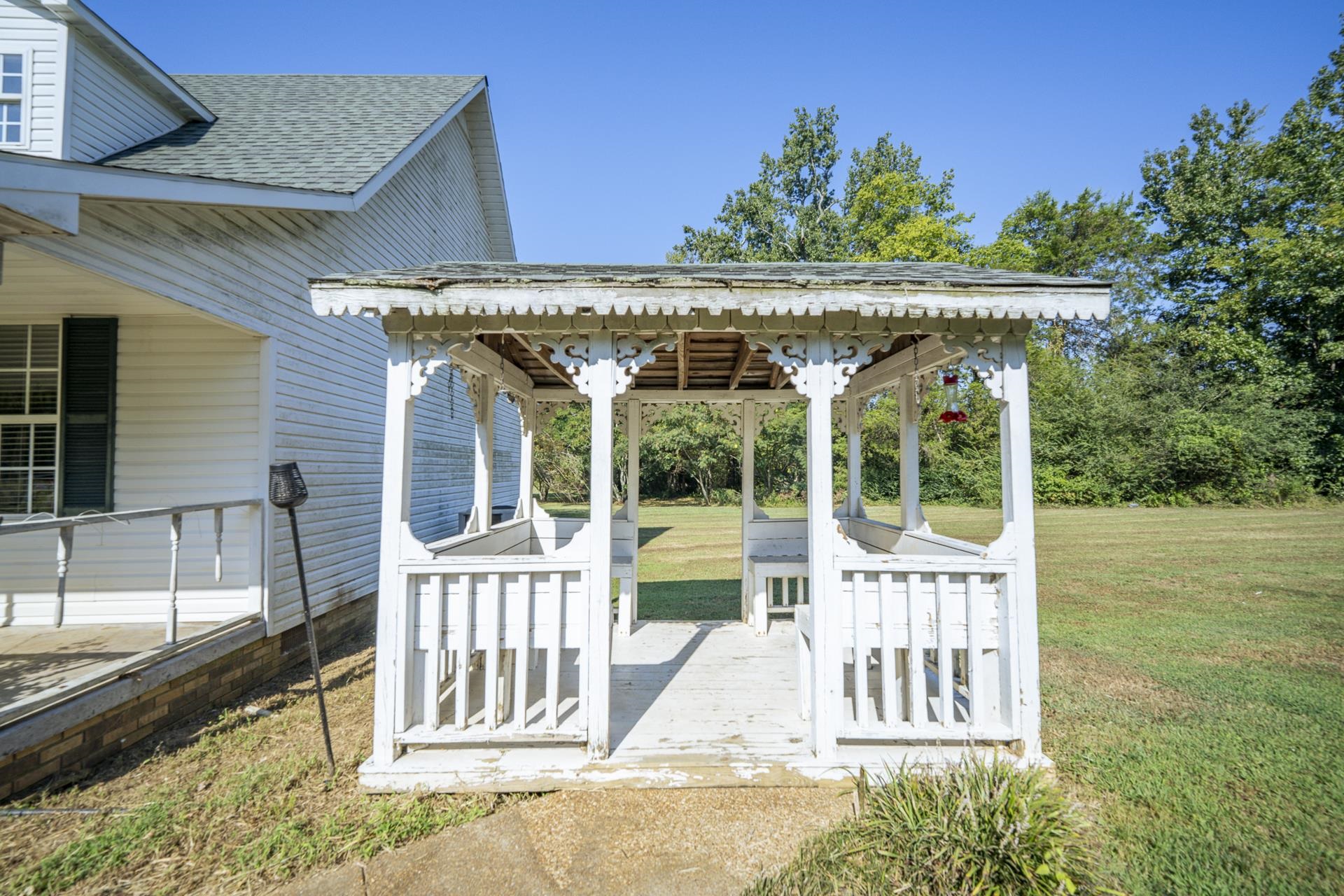 105 Katherine Ln Property Photo 35