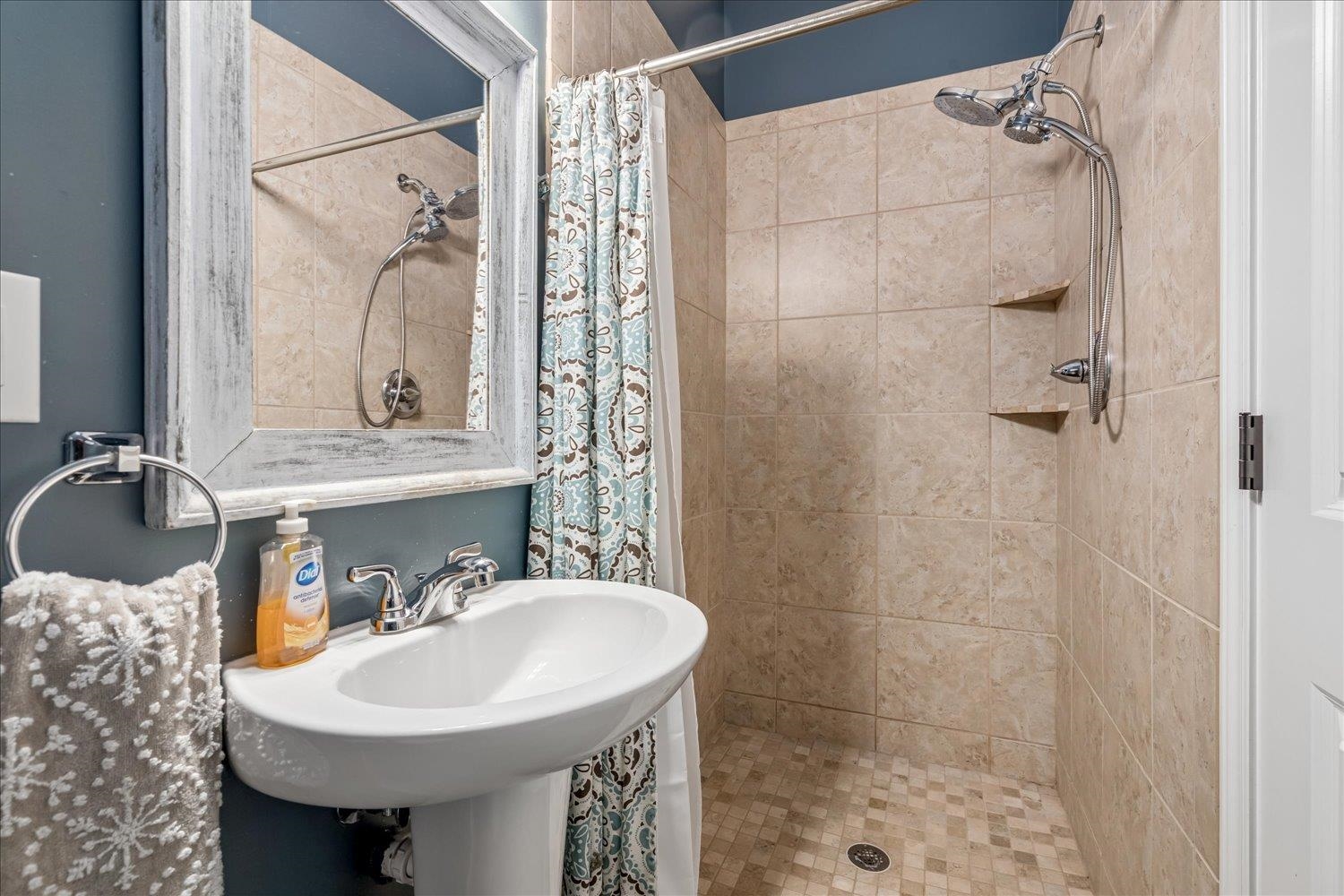 100 Sugar Hill Dr Property Photo 27