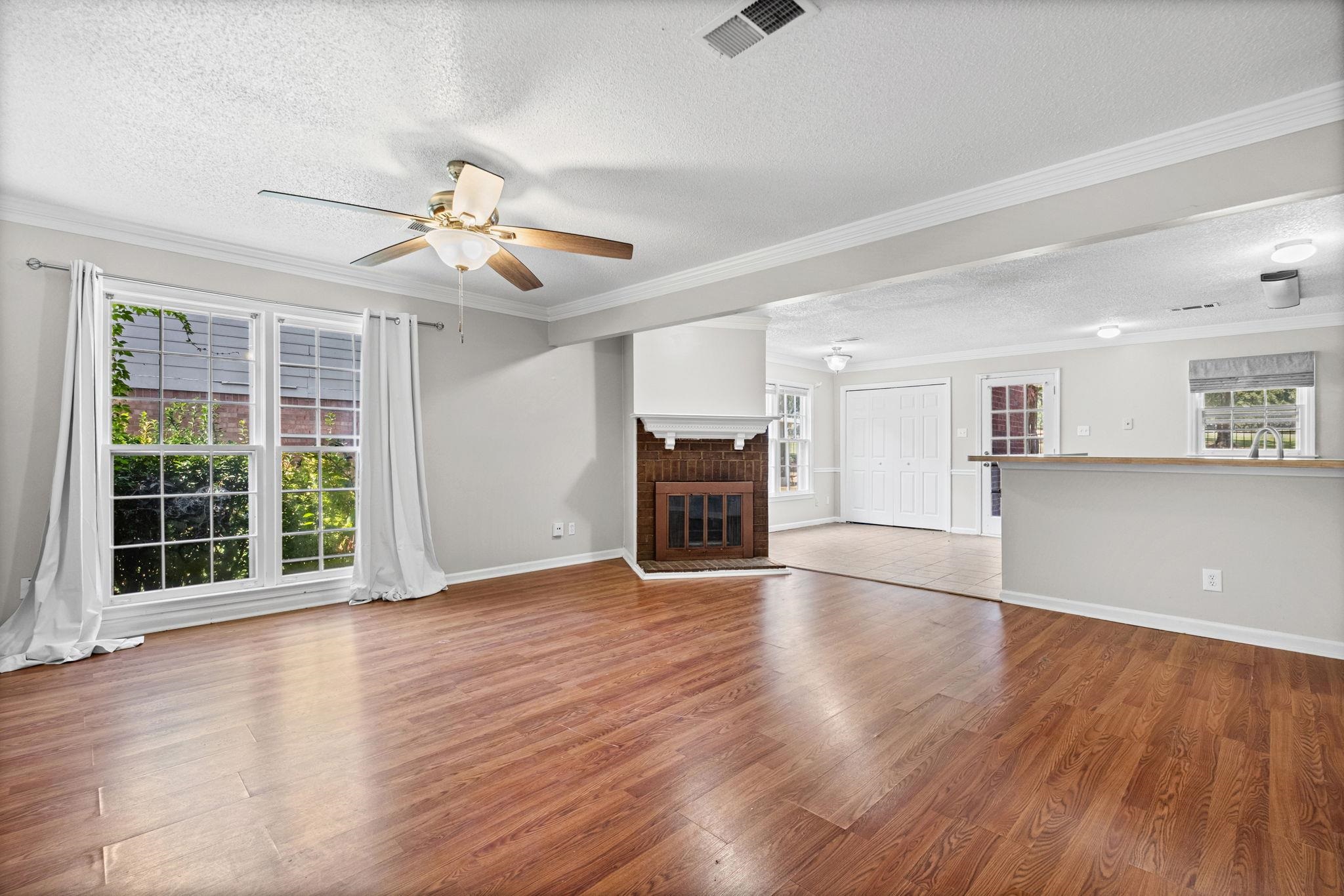 3968 Sawgrass Dr Property Photo 6