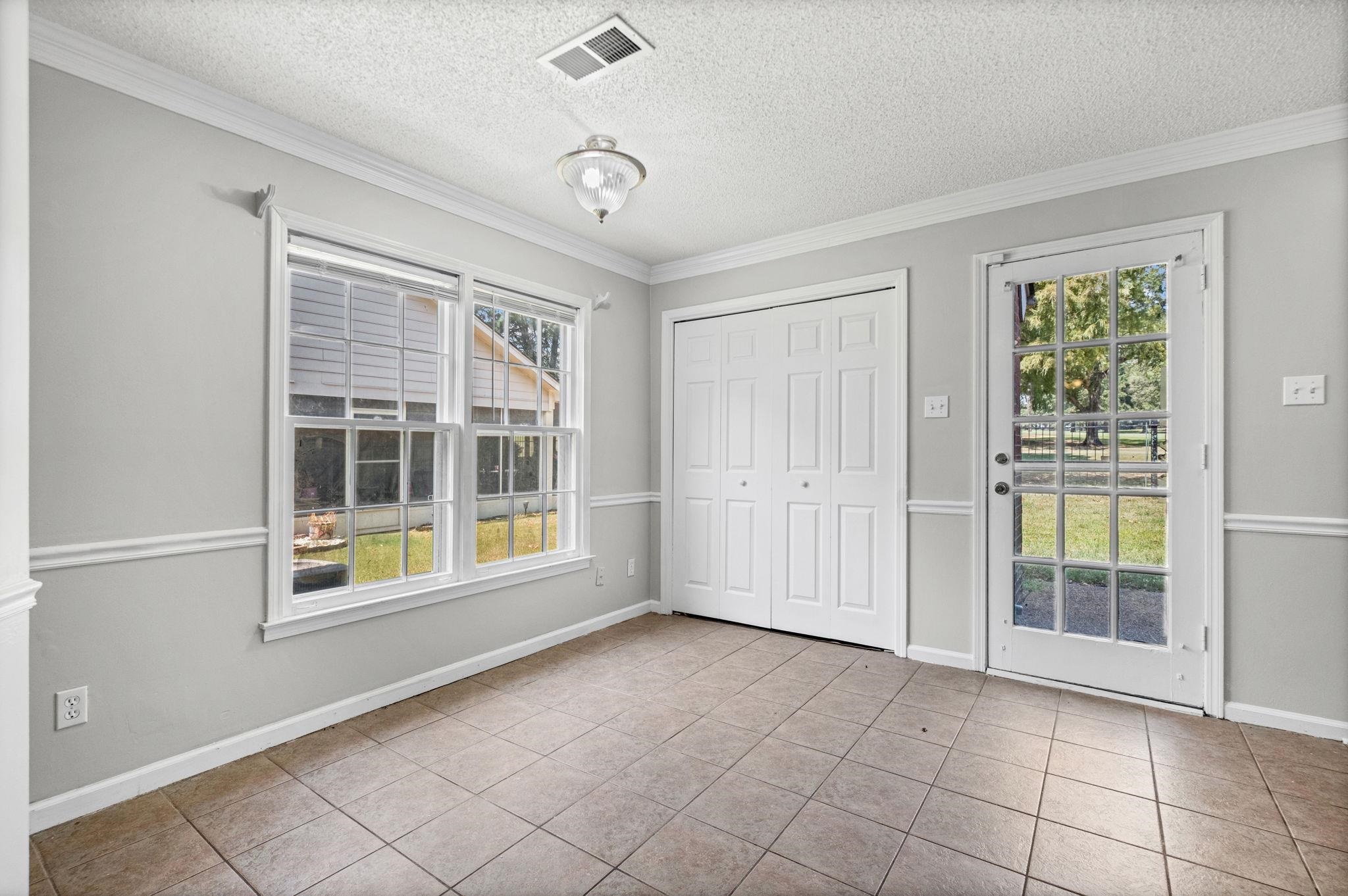 3968 Sawgrass Dr Property Photo 9