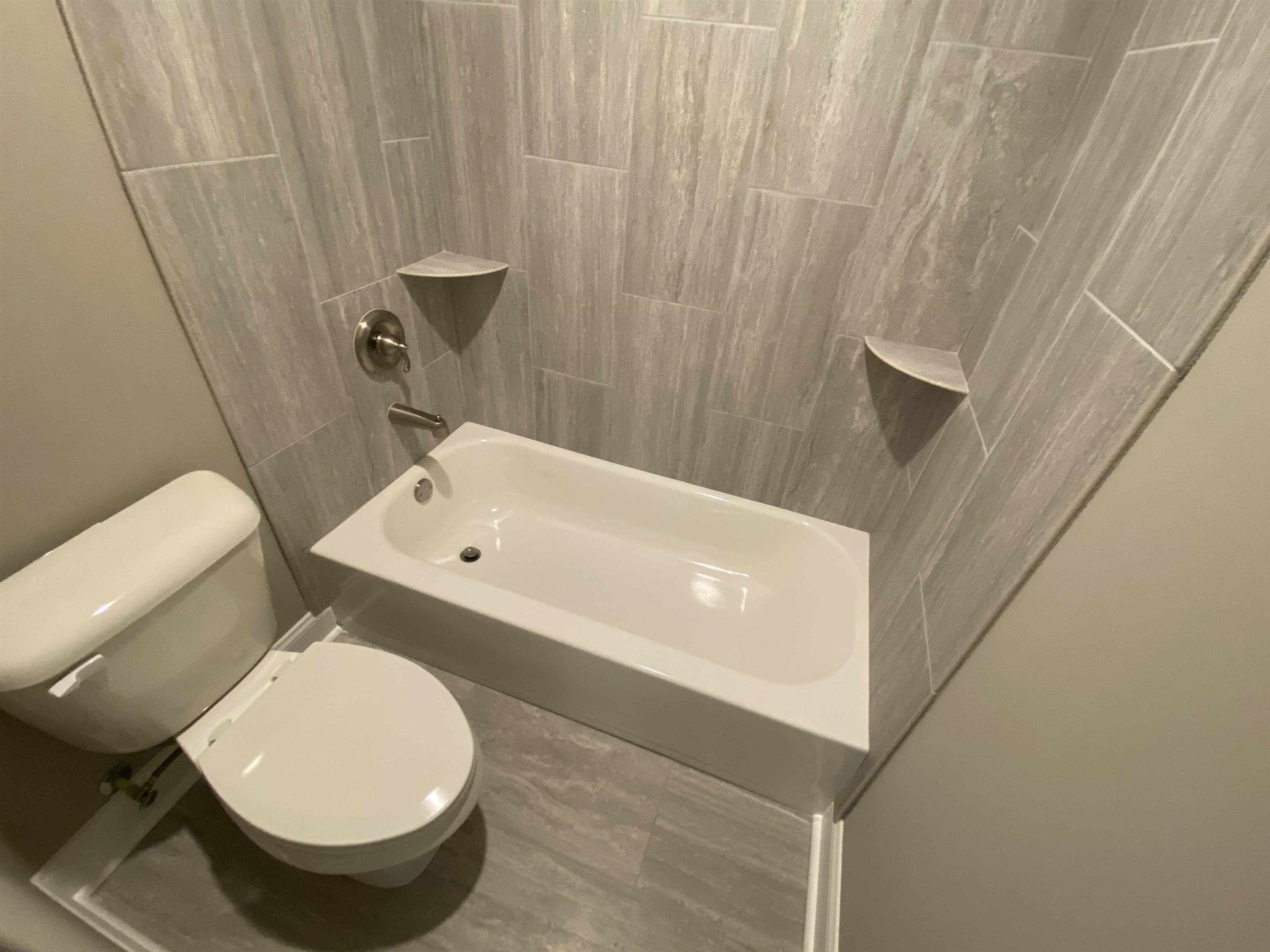 9996 Messana Cv Property Photo 21