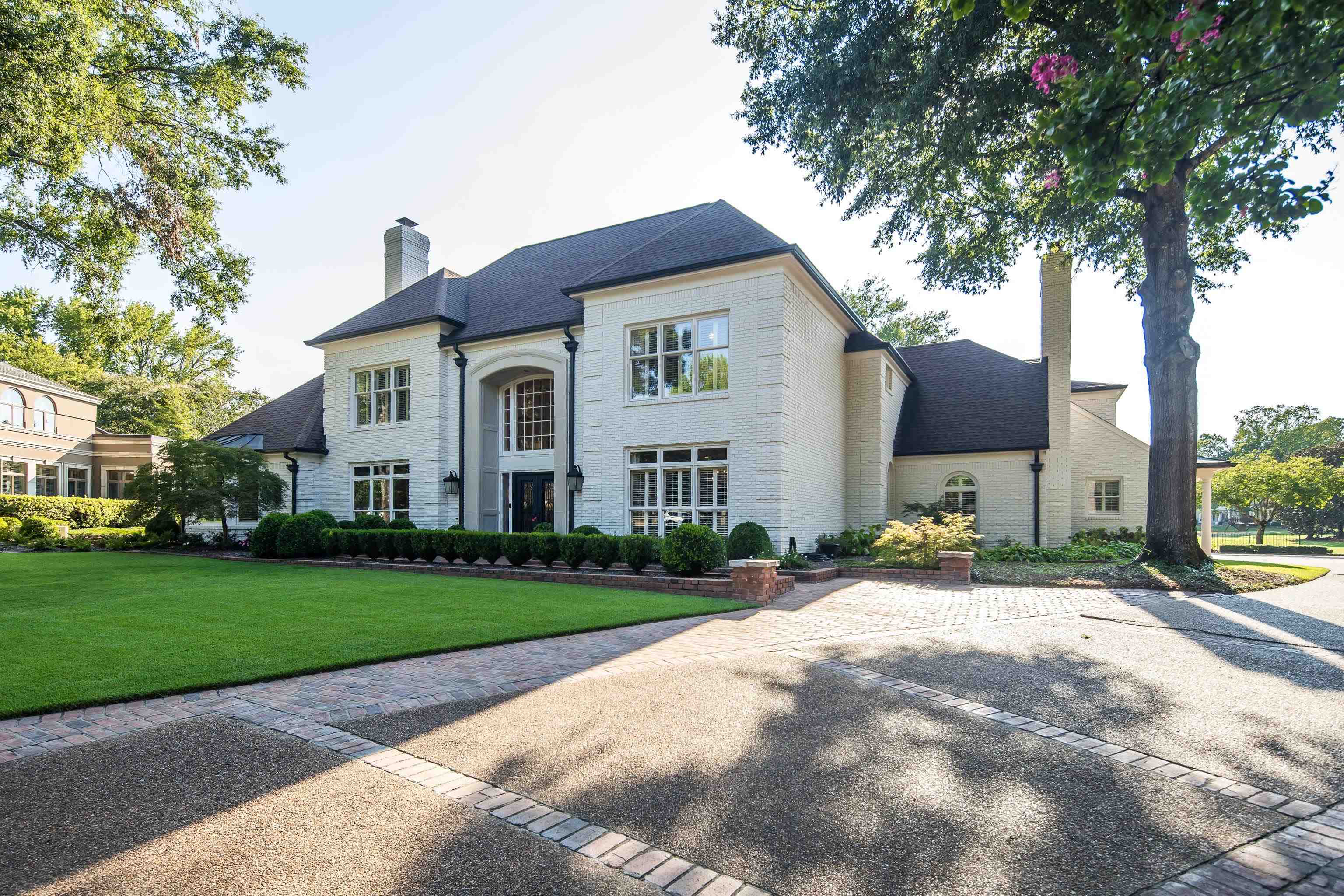 8675 Classic Dr Property Photo 1