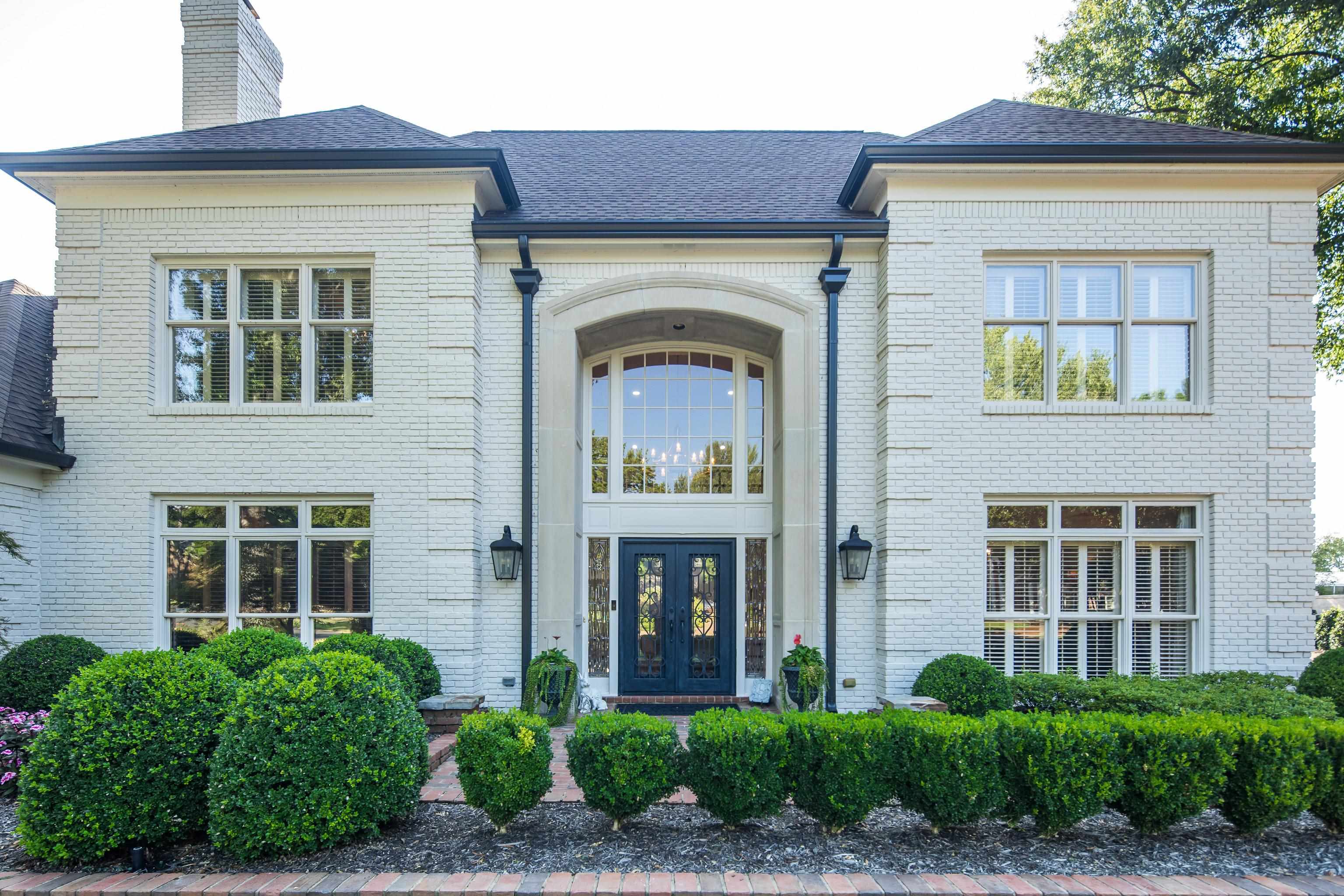 8675 Classic Dr Property Photo 3