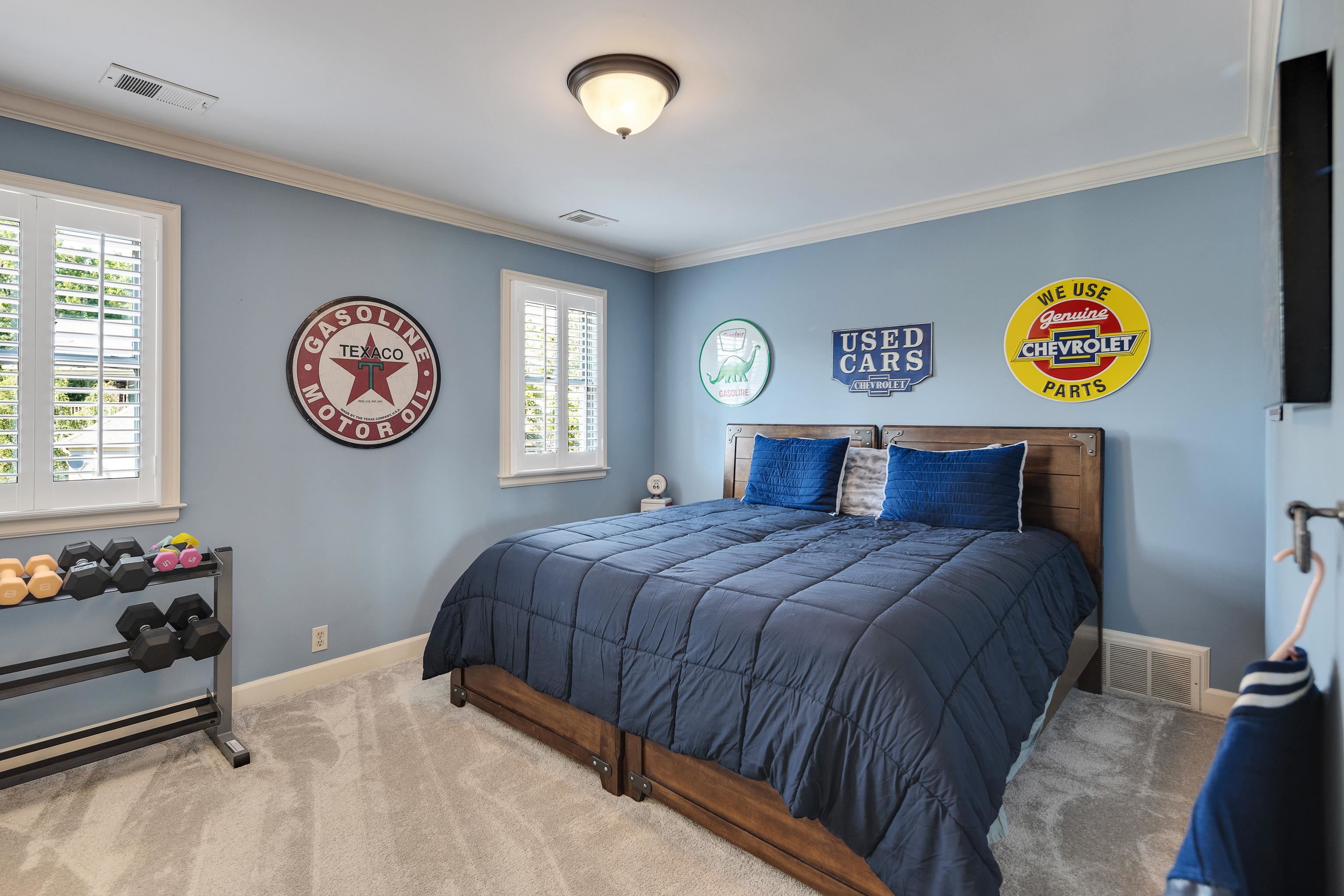 8675 Classic Dr Property Photo 28