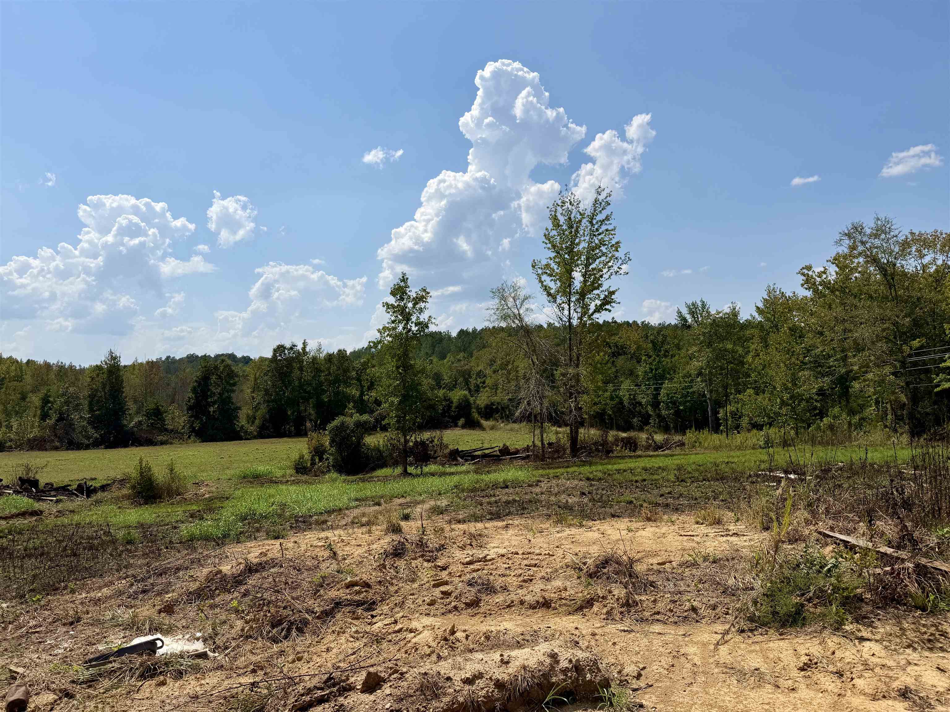 3592 Rose Creek Rd Property Photo 2