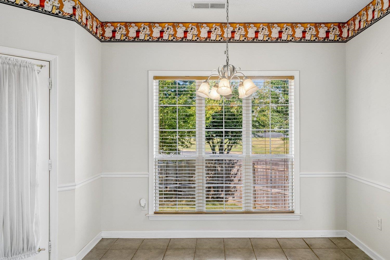 8561 Bay Orchard Ln Property Photo 14