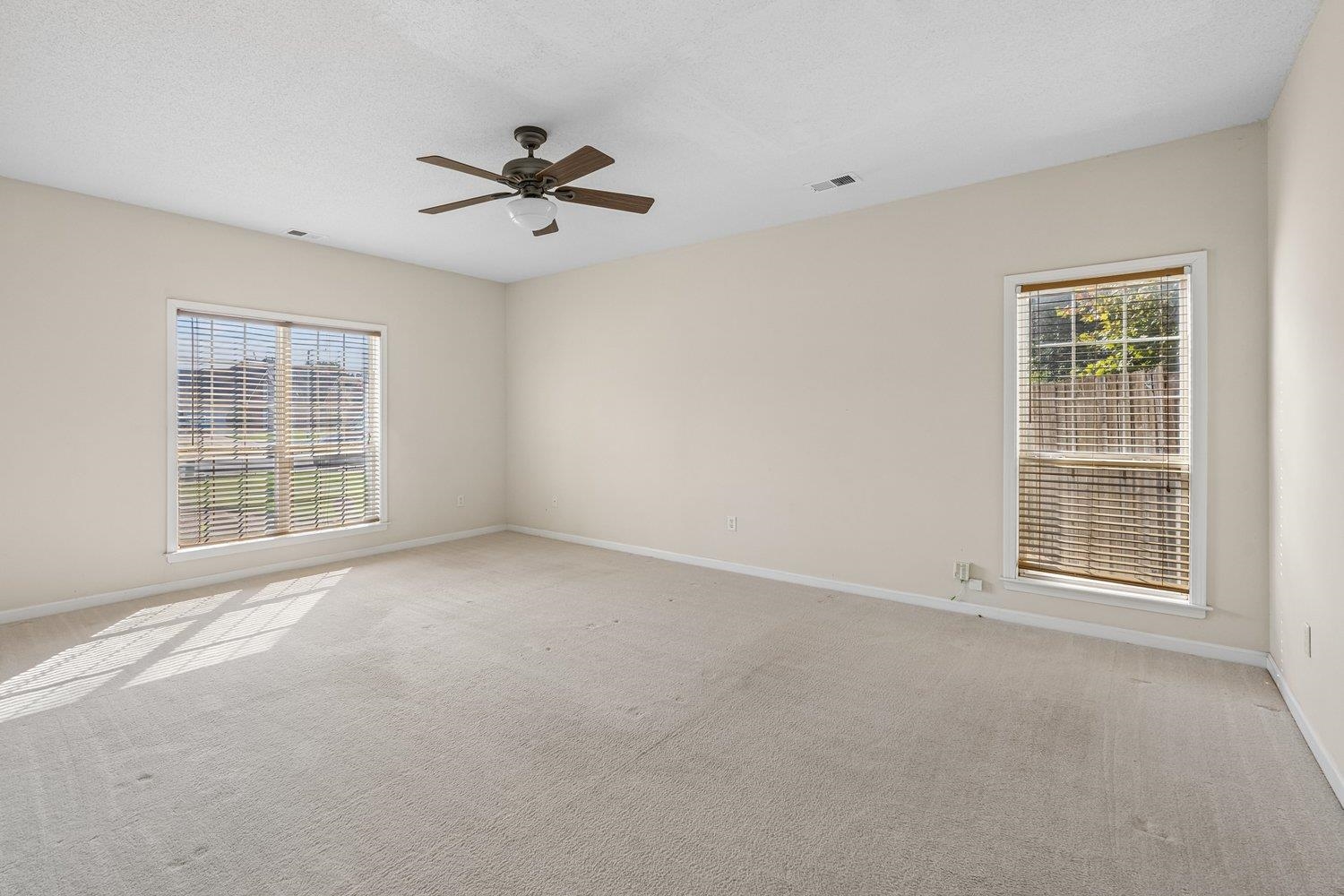 8561 Bay Orchard Ln Property Photo 17