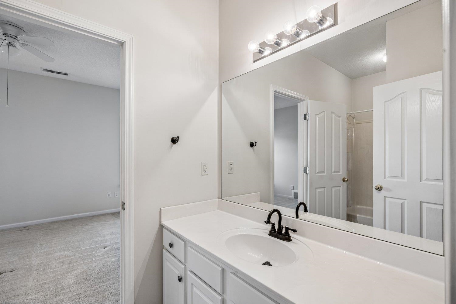 8561 Bay Orchard Ln Property Photo 25