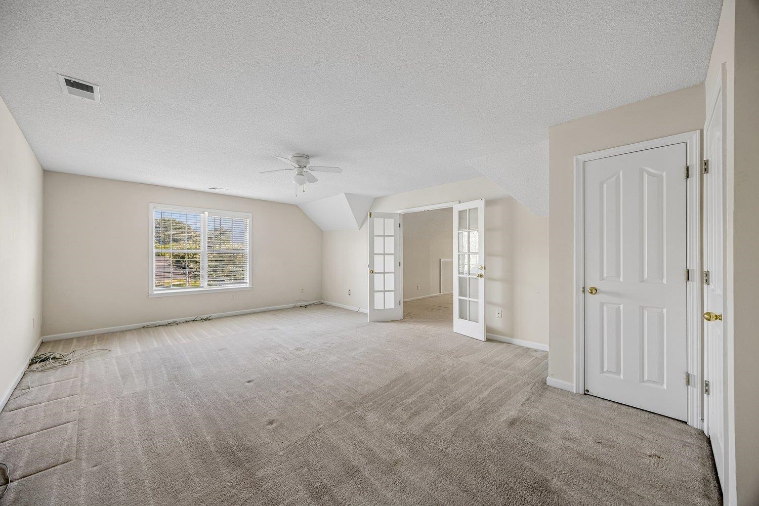 8561 Bay Orchard Ln Property Photo 31