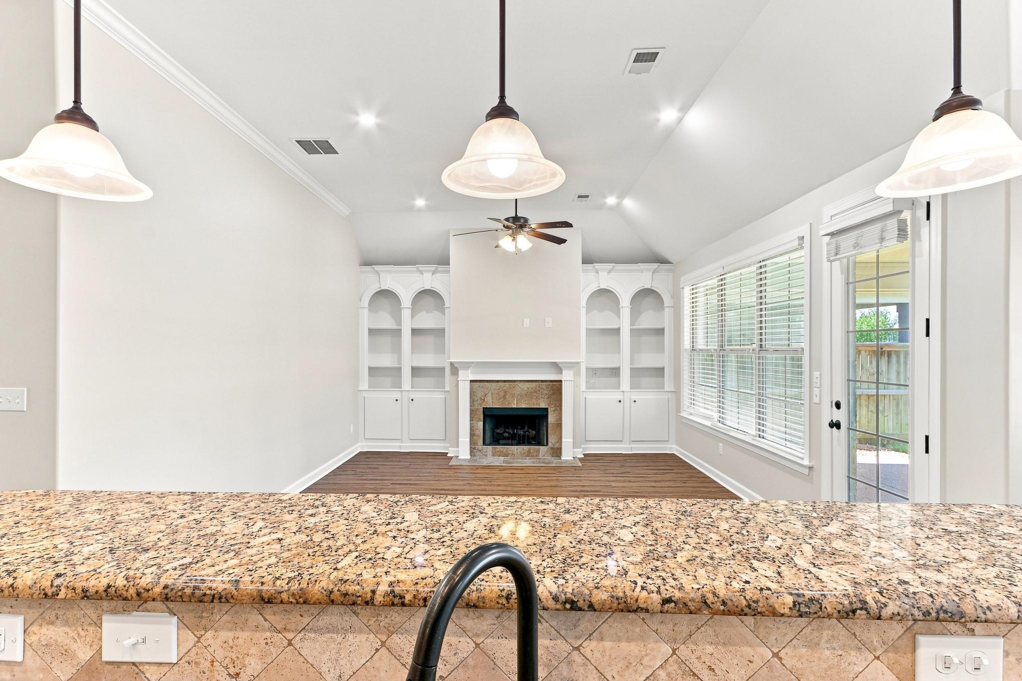 8522 Woodland Rose Cir Property Photo 12