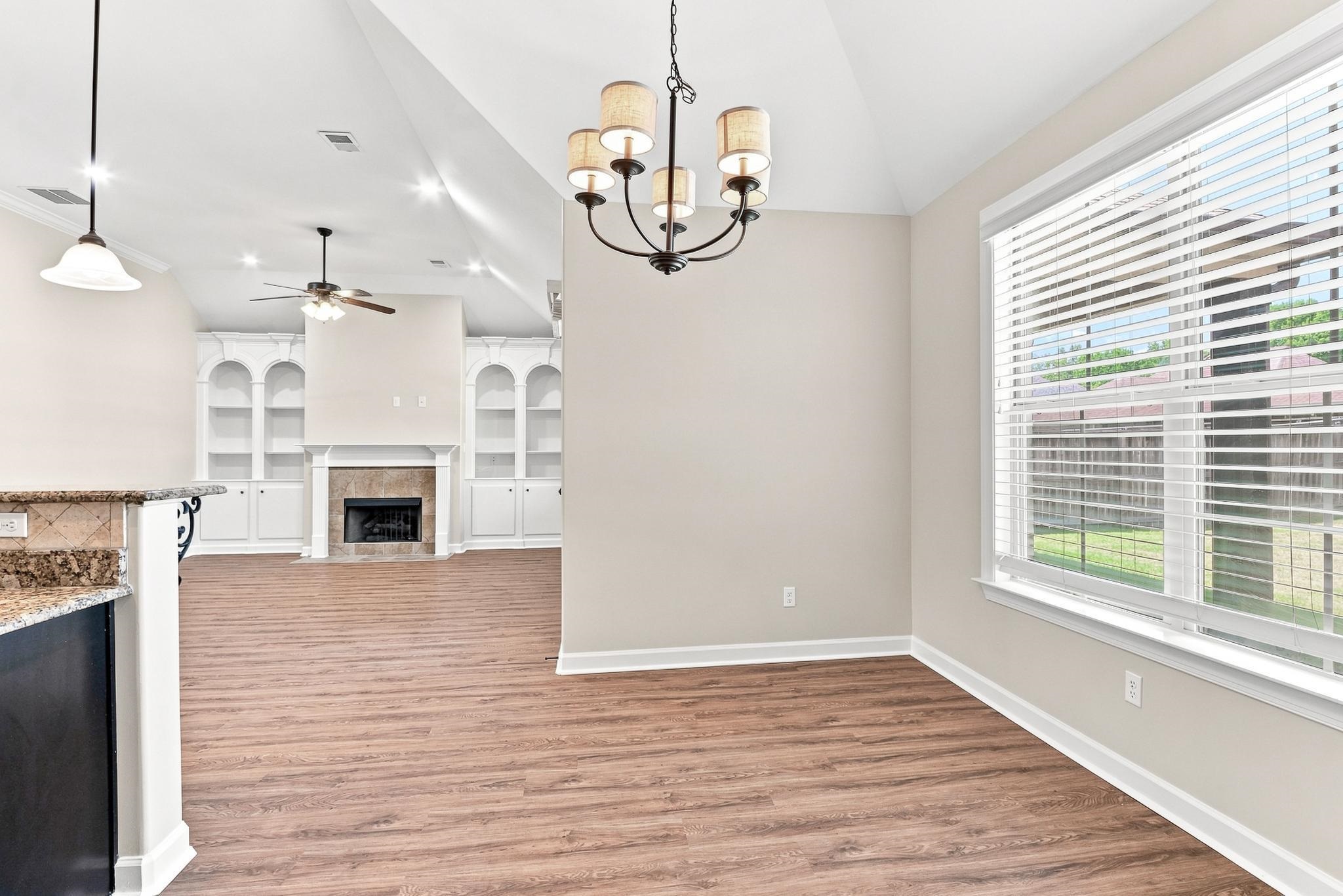 8522 Woodland Rose Cir Property Photo 18