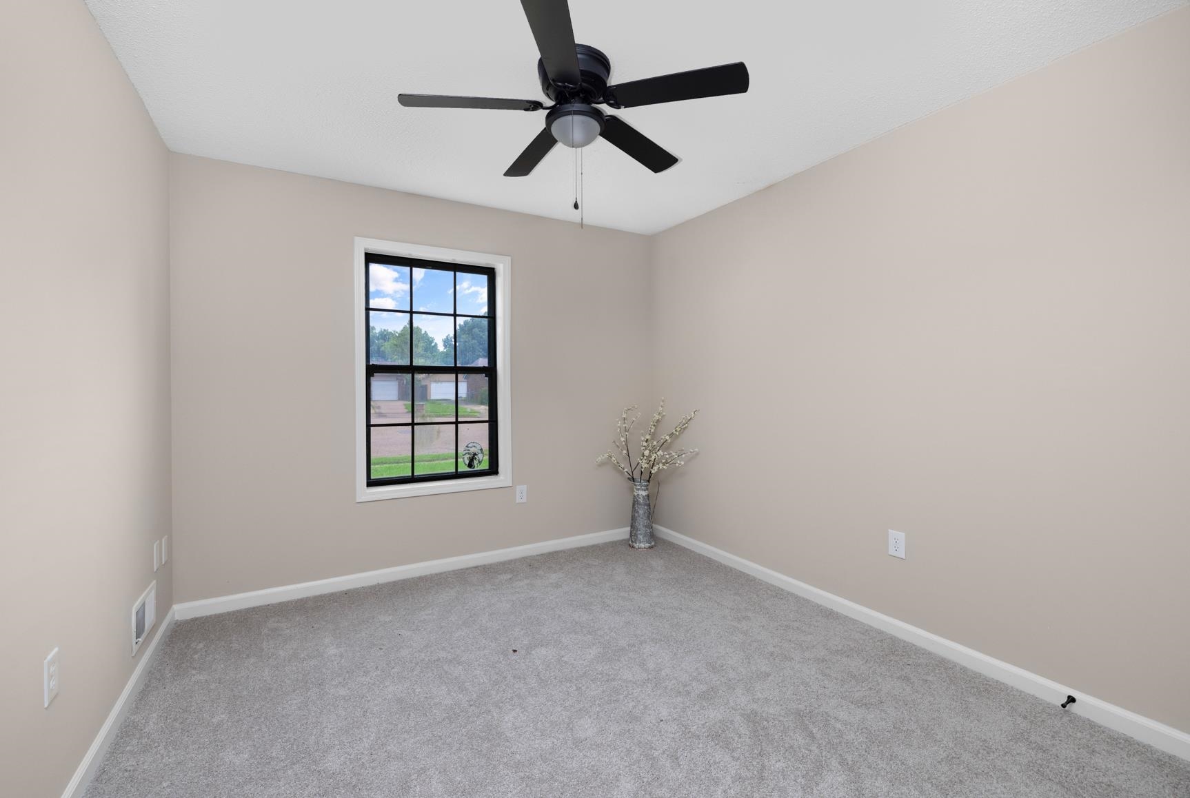 4393 Ridge Bay Cv Property Photo 23