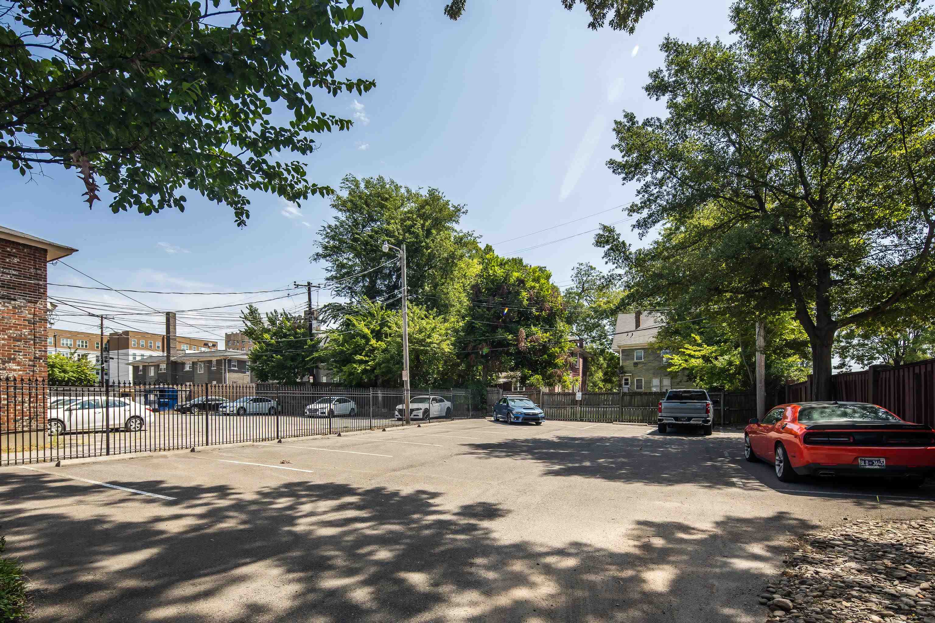40 S Idlewild St Property Photo 3