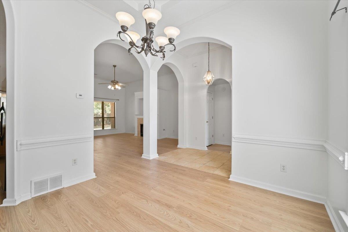 8054 Breezy Meadows Ln Property Photo 11