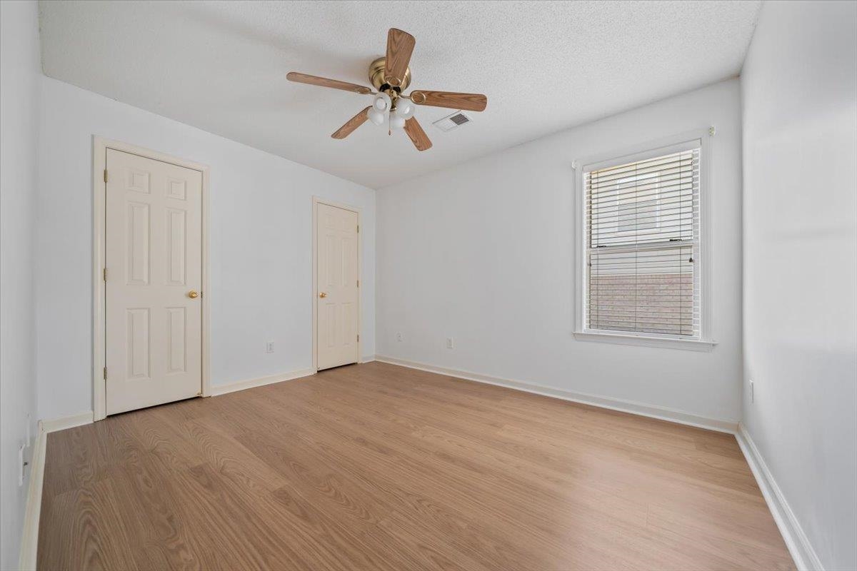 8054 Breezy Meadows Ln Property Photo 25
