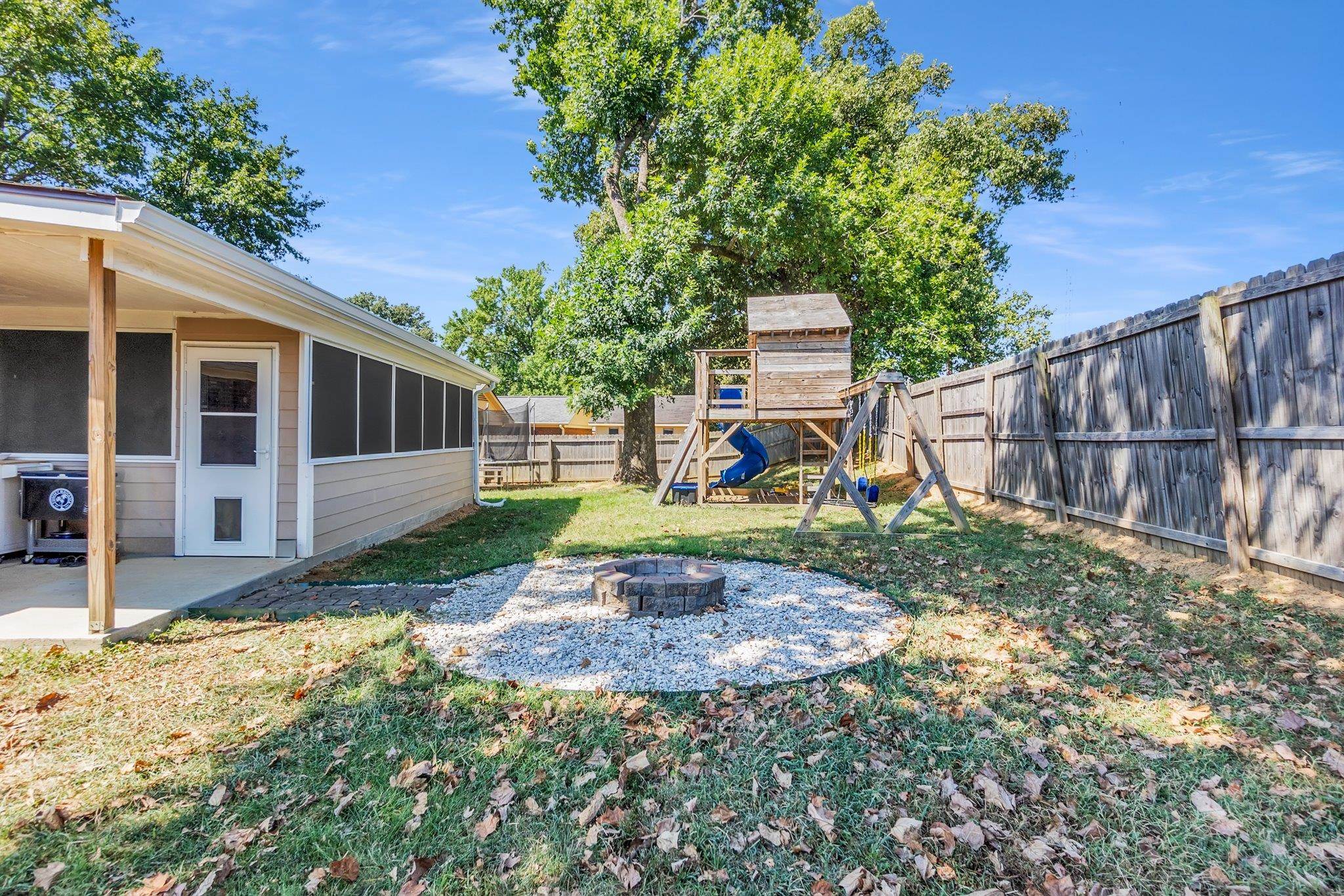 6986 E Heatherhill Dr E Property Photo 30