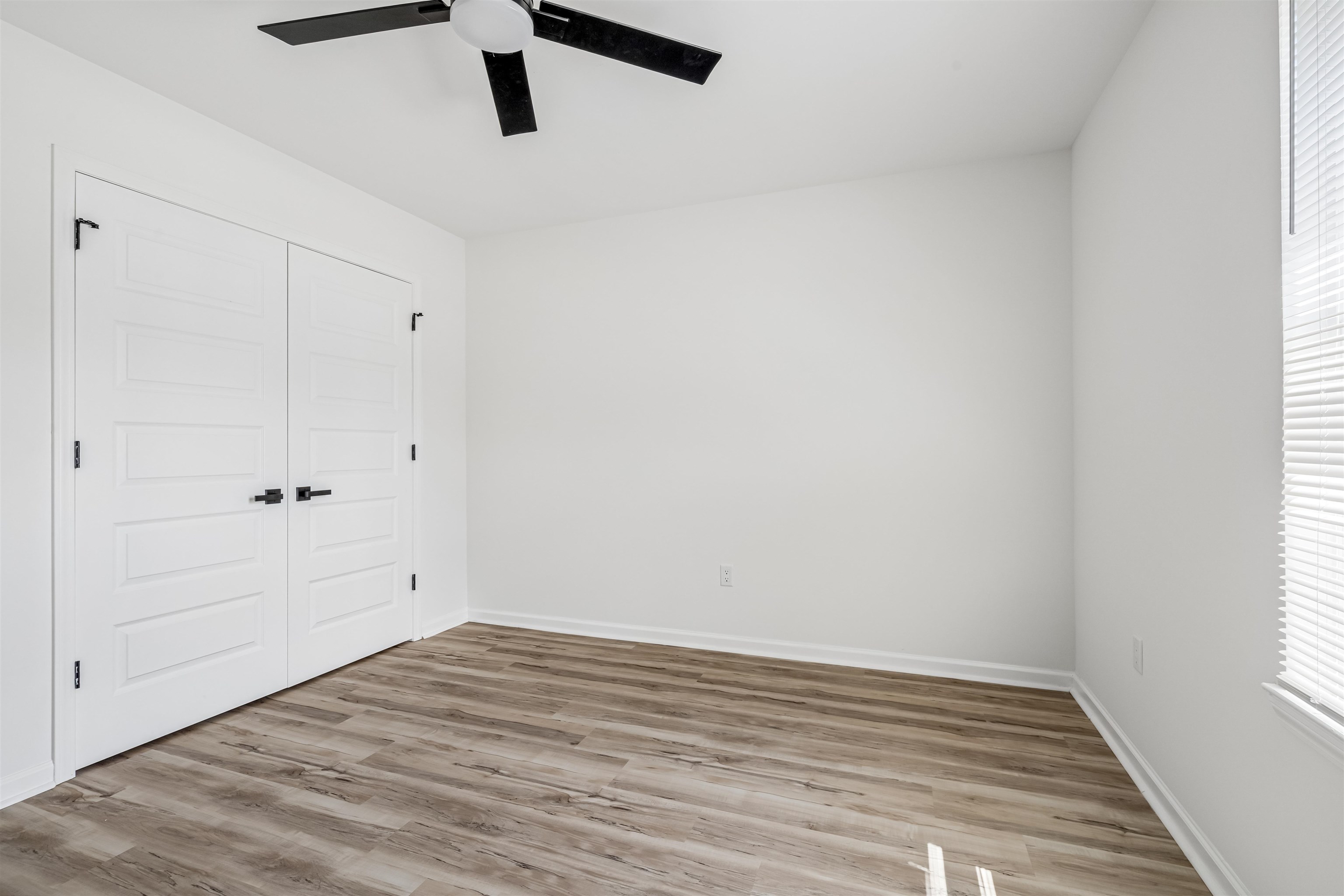 2962 Grenadier Cv Property Photo 12