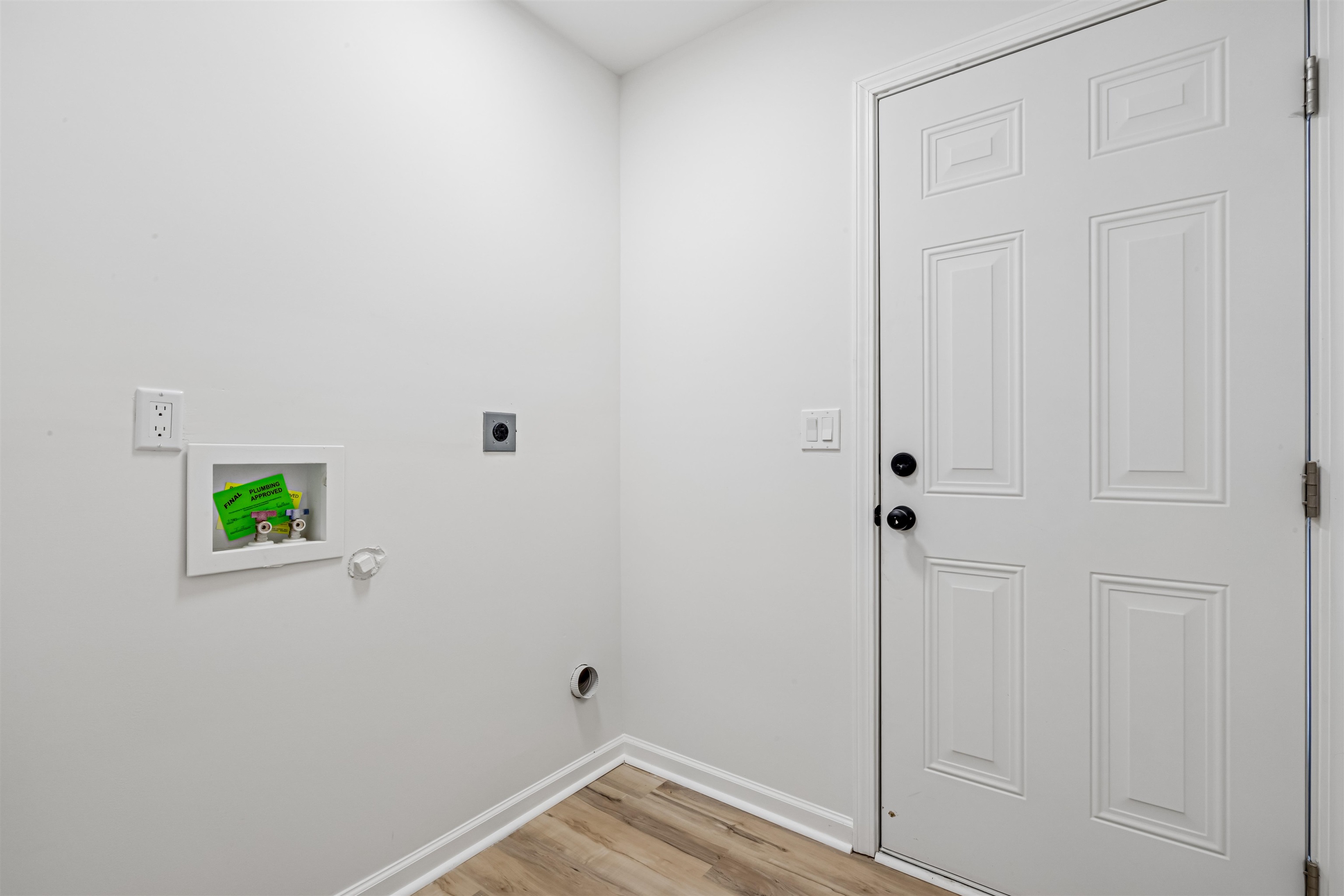 2962 Grenadier Cv Property Photo 18