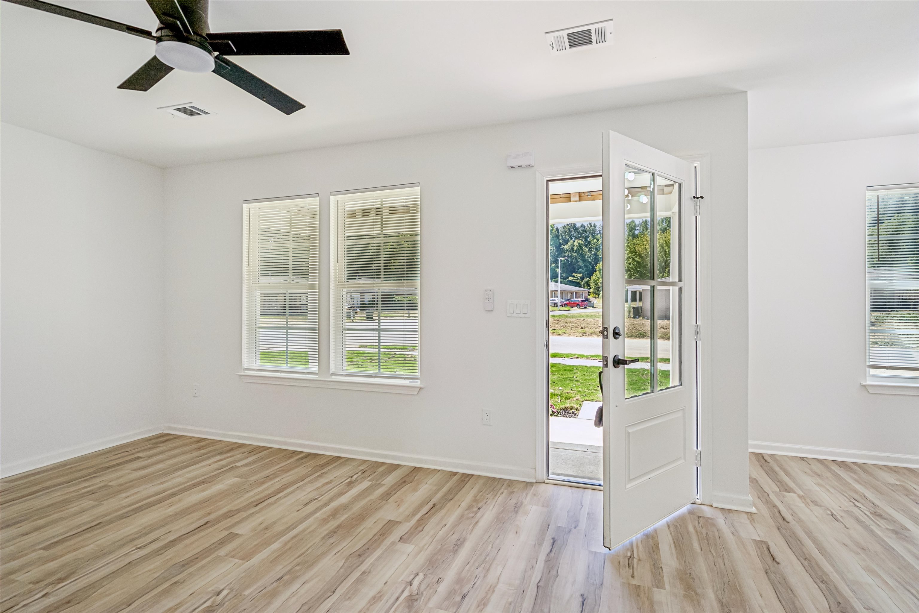 2994 Grenadier Cv Property Photo 4