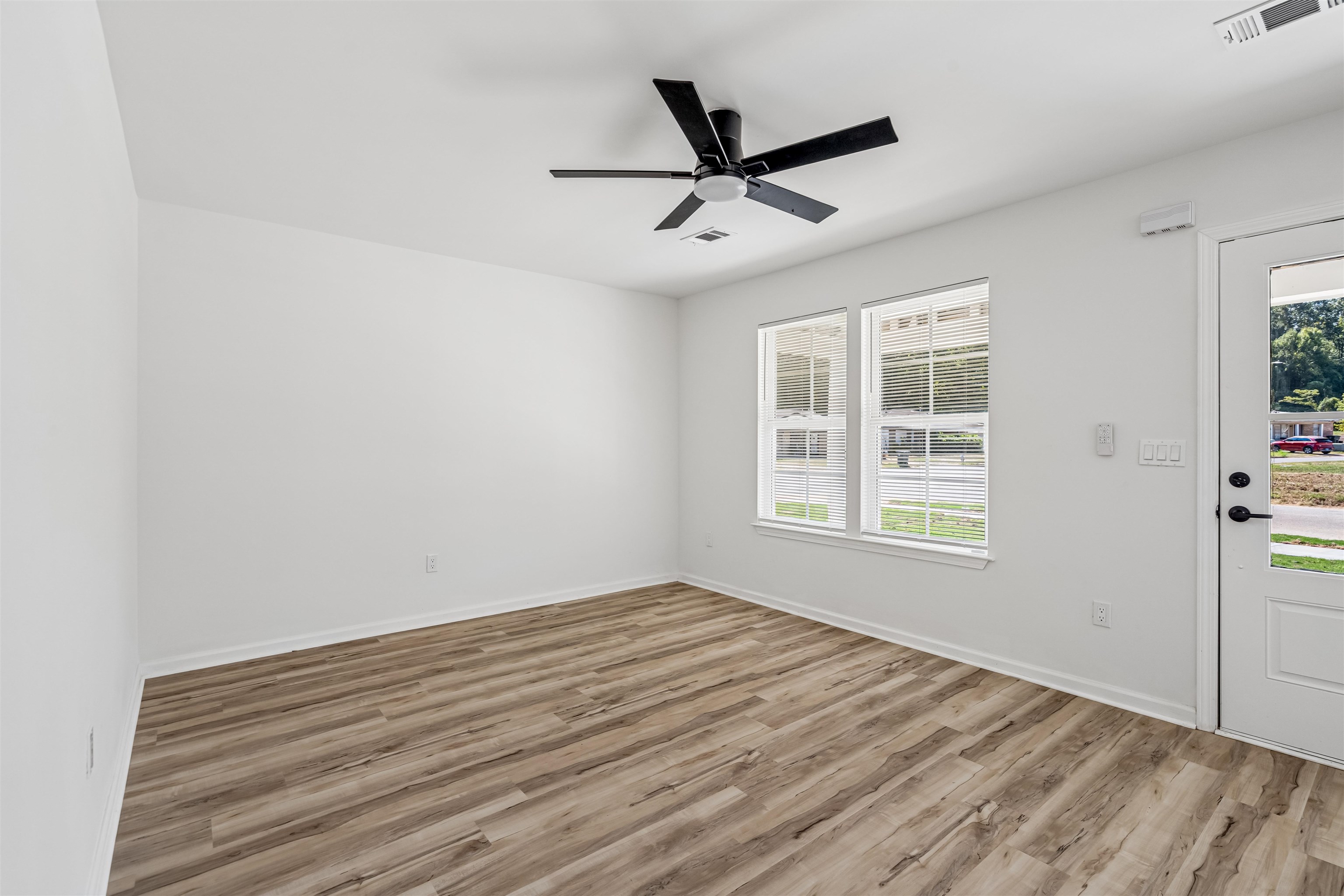 2994 Grenadier Cv Property Photo 6