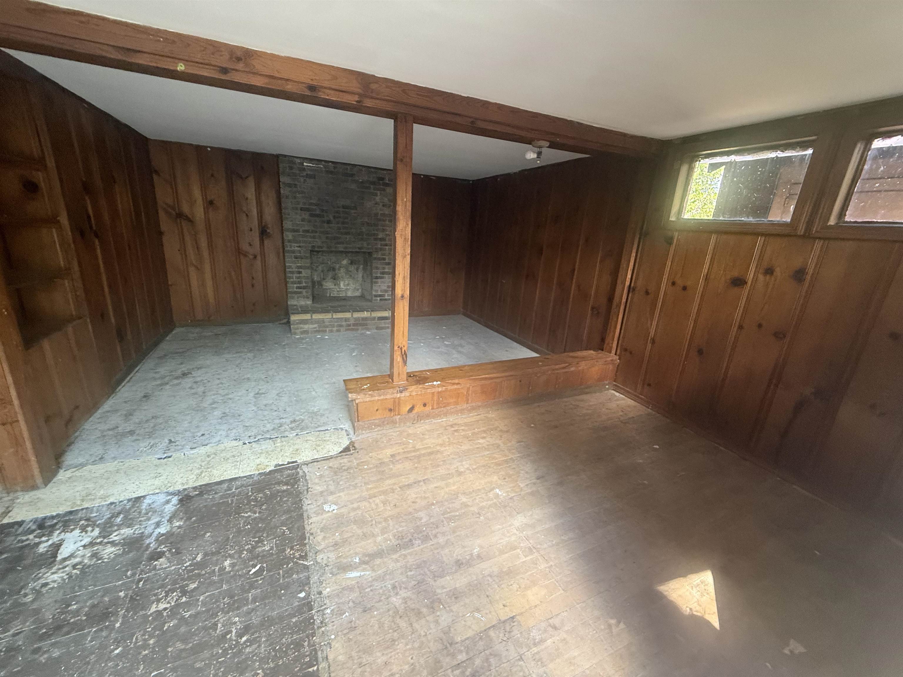 110 Church St Property Photo 6