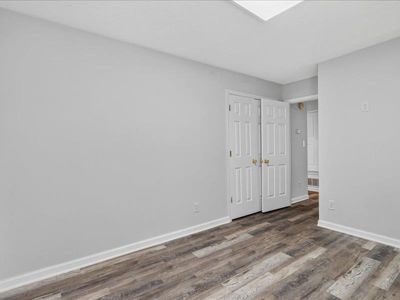1028 Zenith Rd Property Photo 15