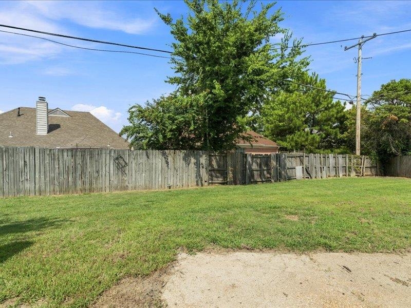 1028 Zenith Rd Property Photo 16