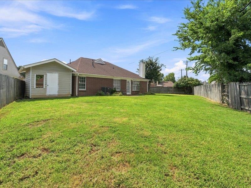1028 Zenith Rd Property Photo 17