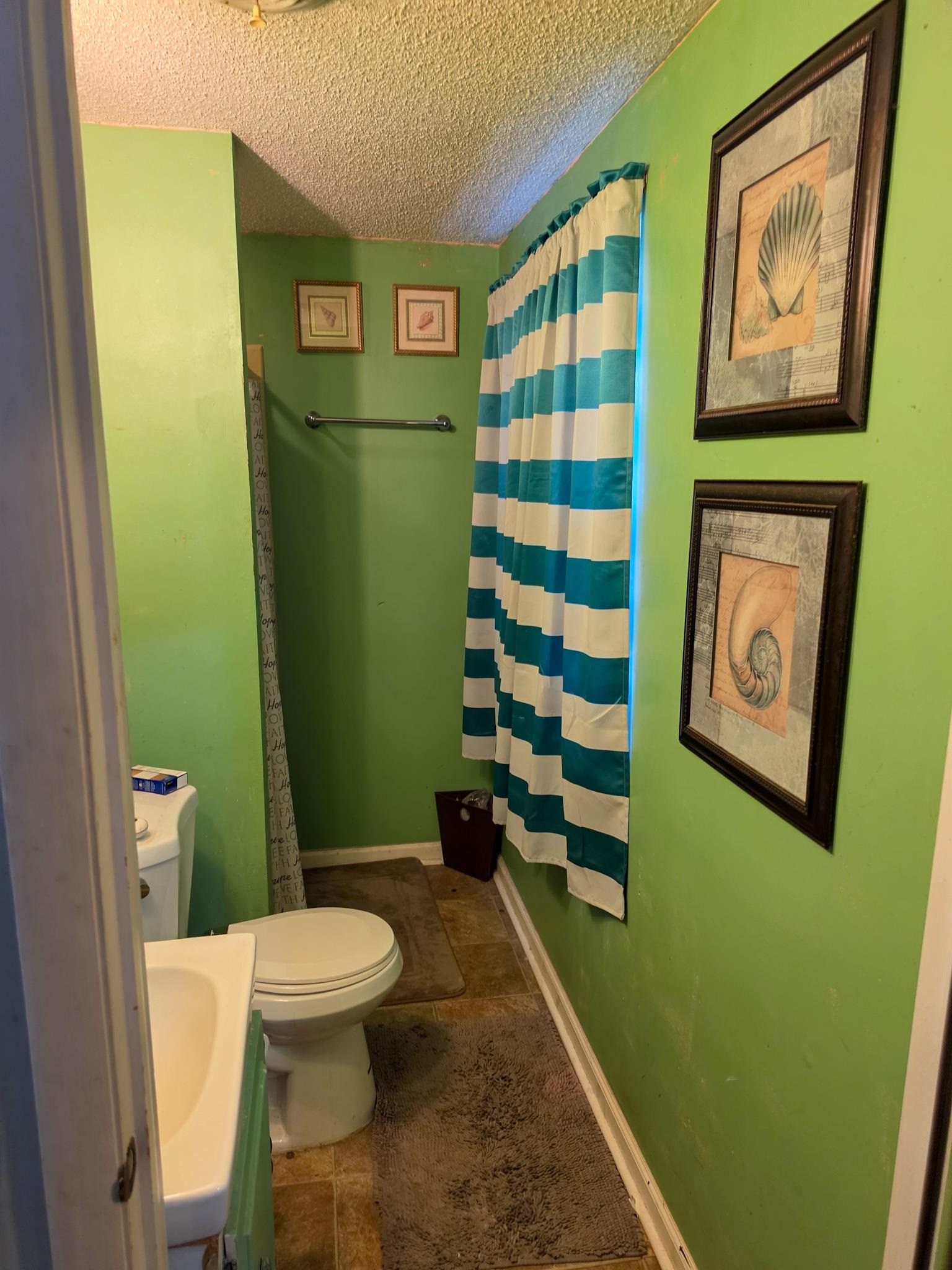 7443 Doncaster Ln Property Photo 8