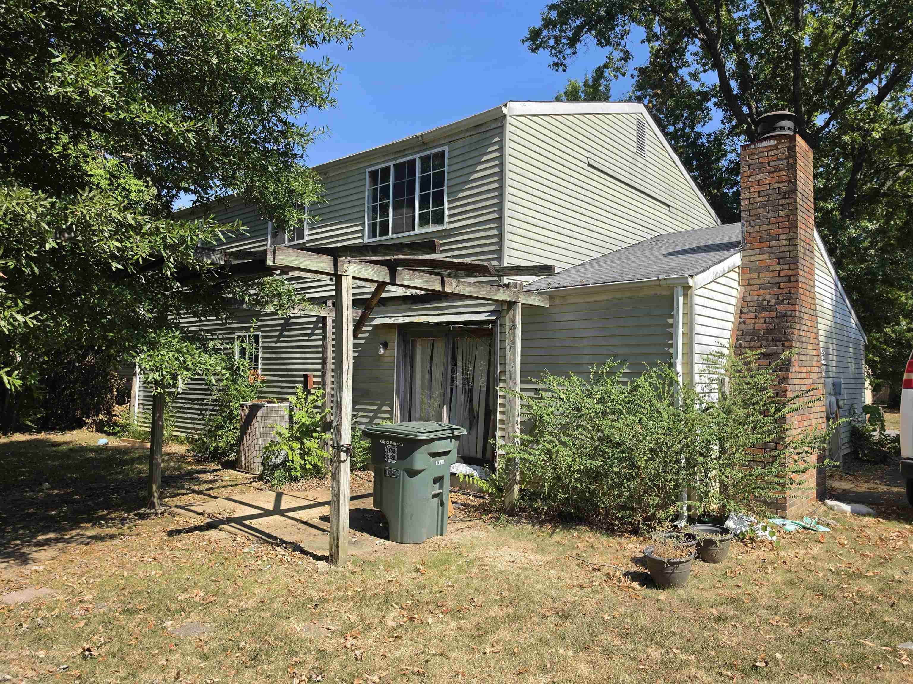 7443 Doncaster Ln Property Photo 16