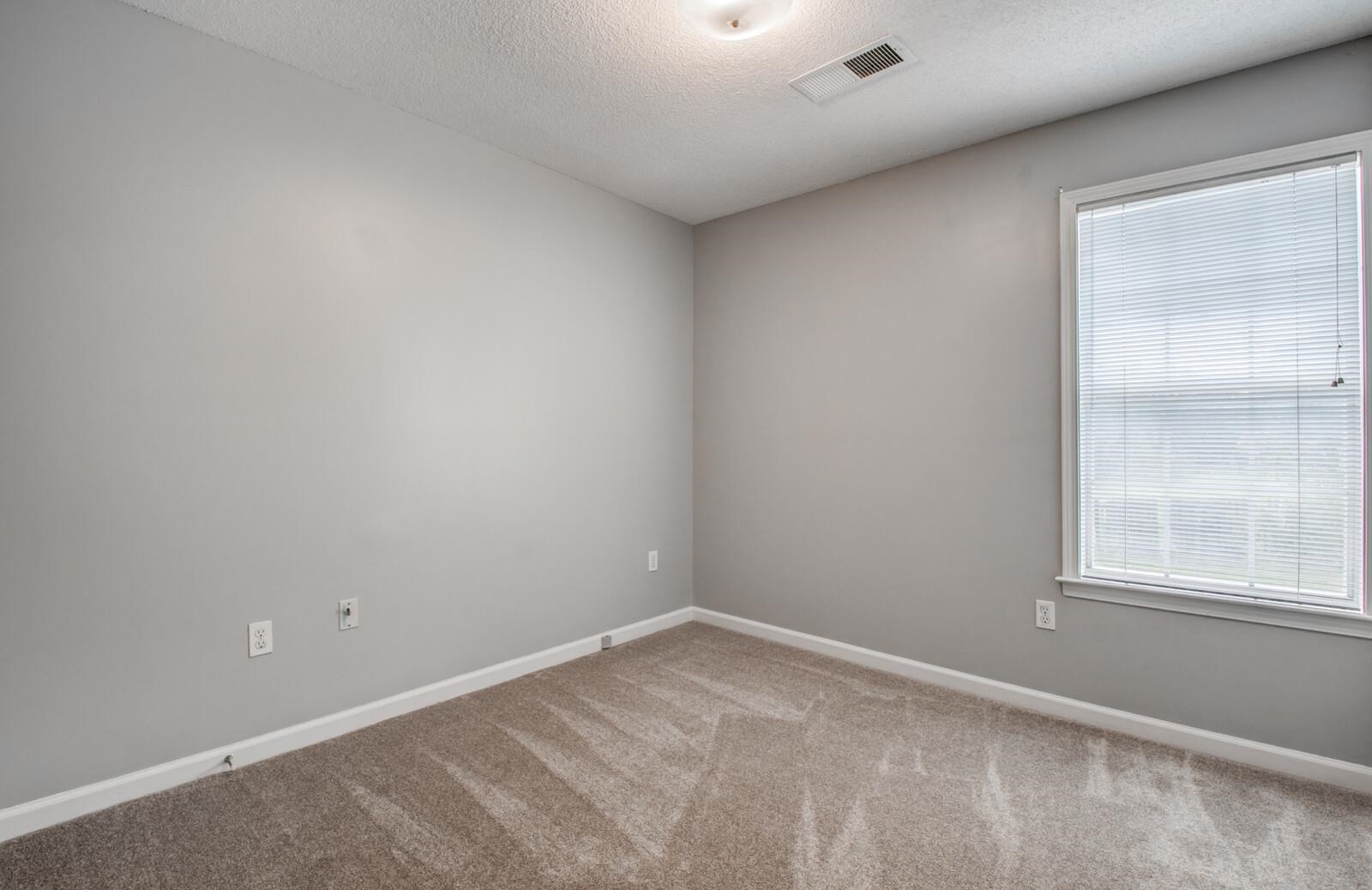 9461 Hickory Dr Property Photo 17