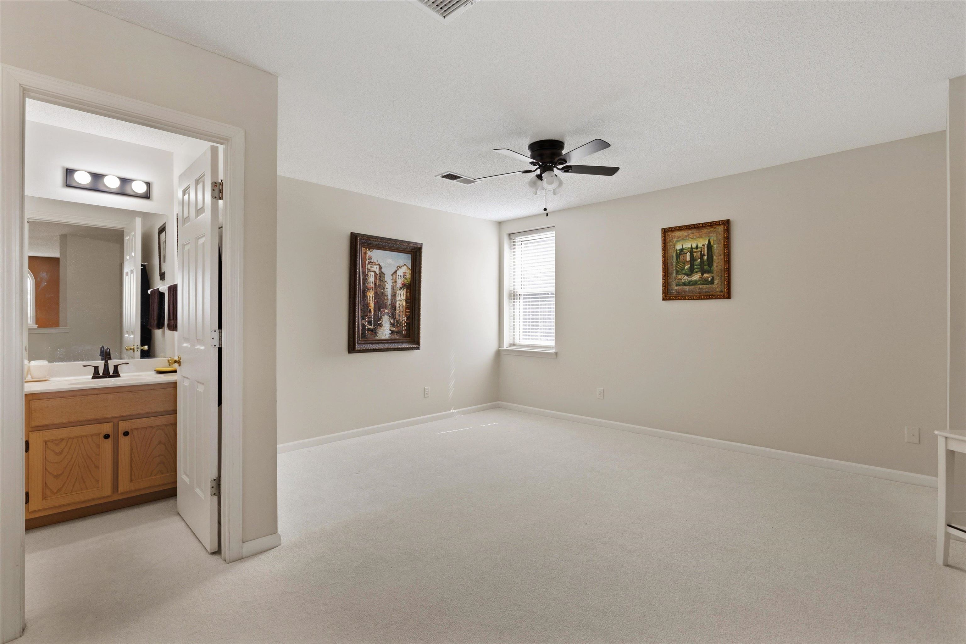 6772 Stonetrace Dr Property Photo 19
