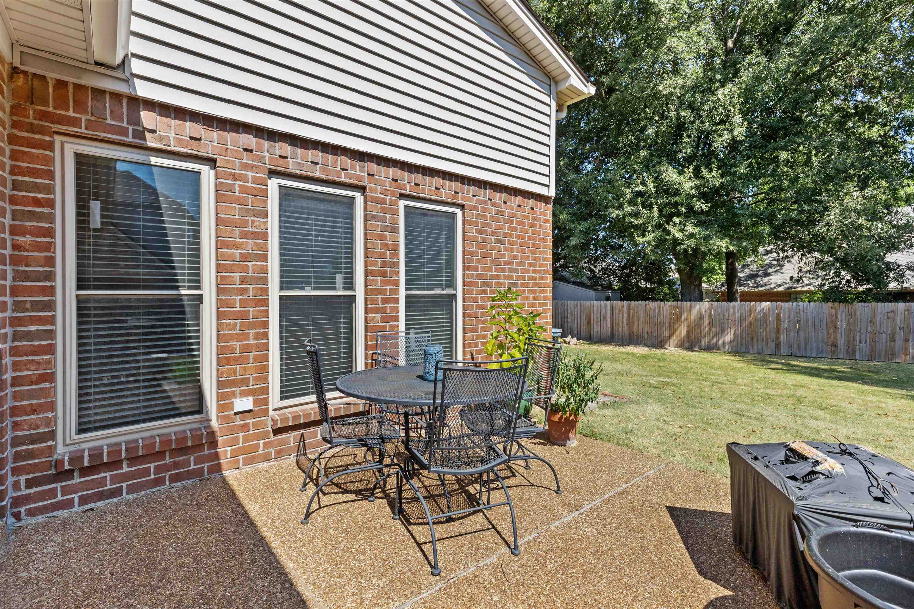 6772 Stonetrace Dr Property Photo 25