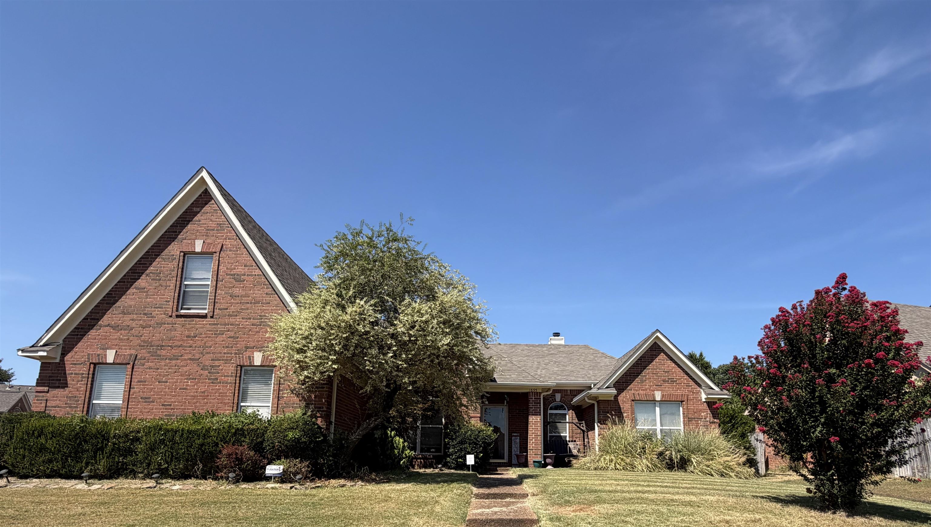 1695 Tamhaven Ct Property Photo 1