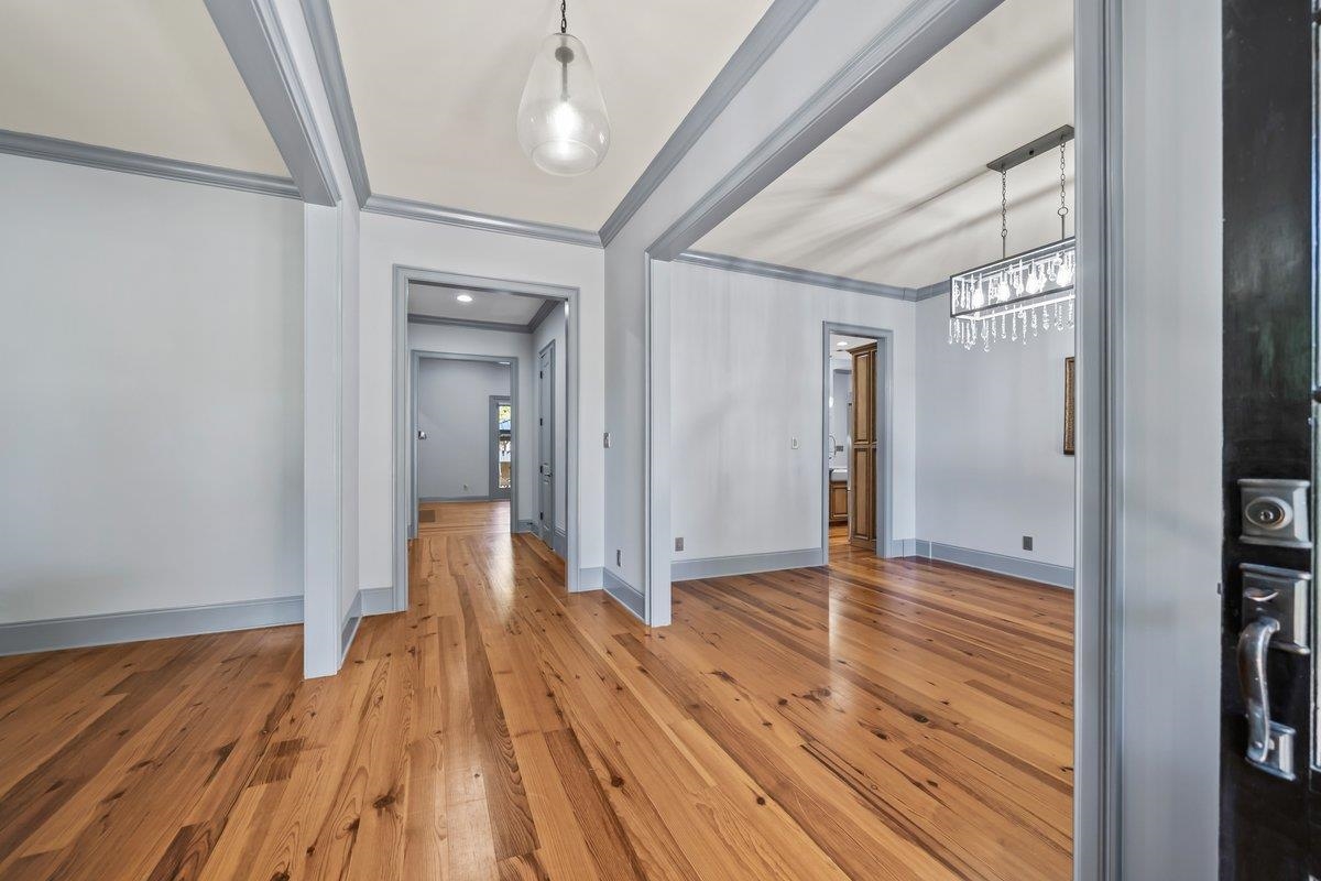 25 Lafayette Cv Property Photo 6