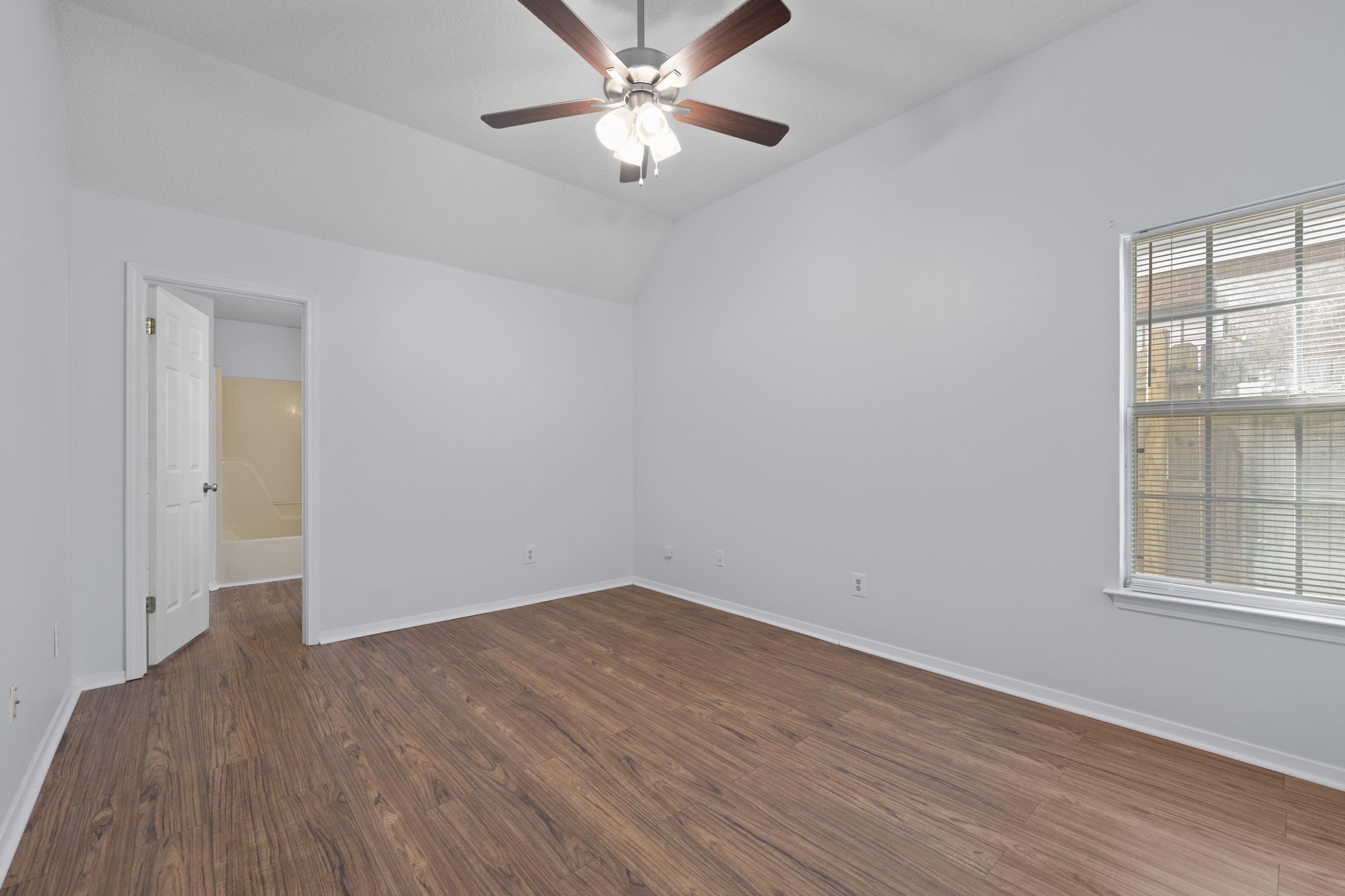 1612 Sorghum Mill Dr Property Photo 5