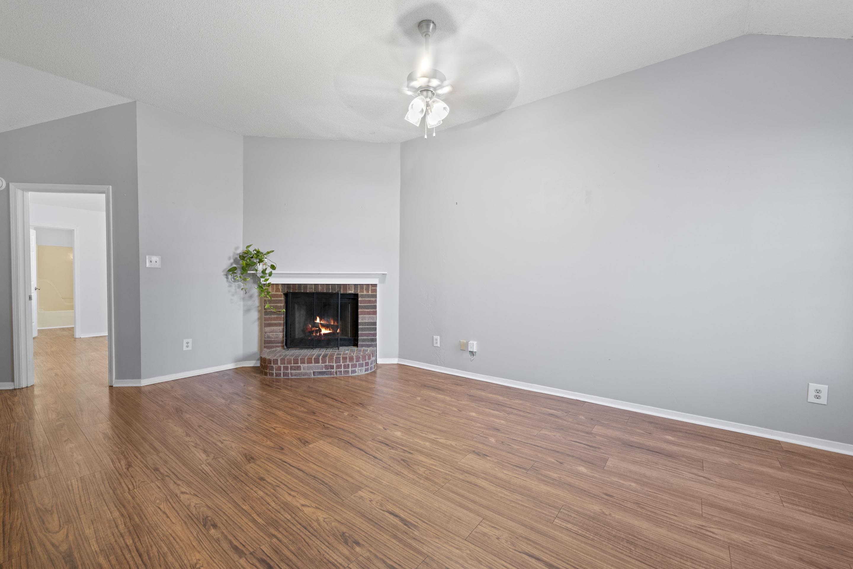 1612 Sorghum Mill Dr Property Photo 7