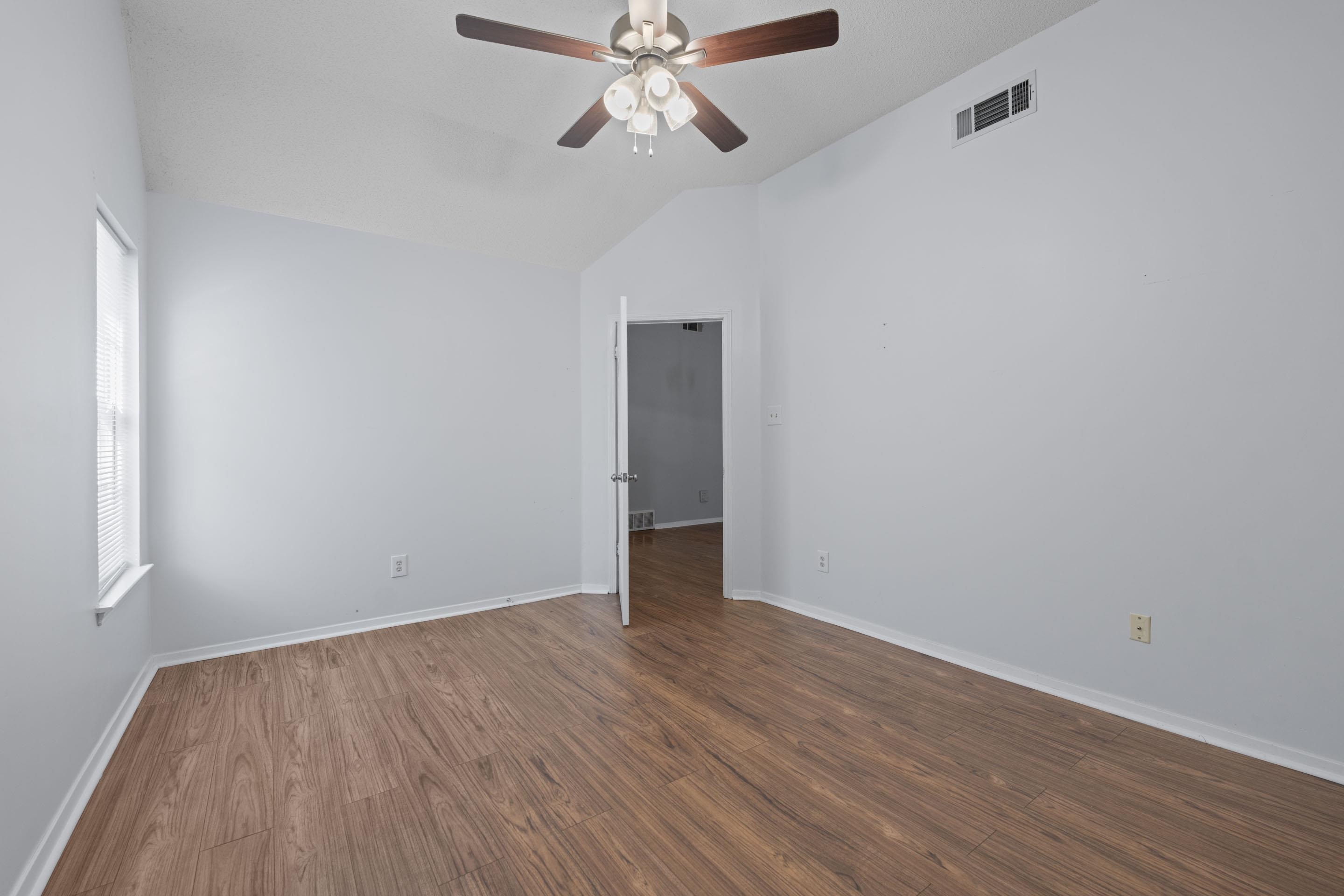 1612 Sorghum Mill Dr Property Photo 15
