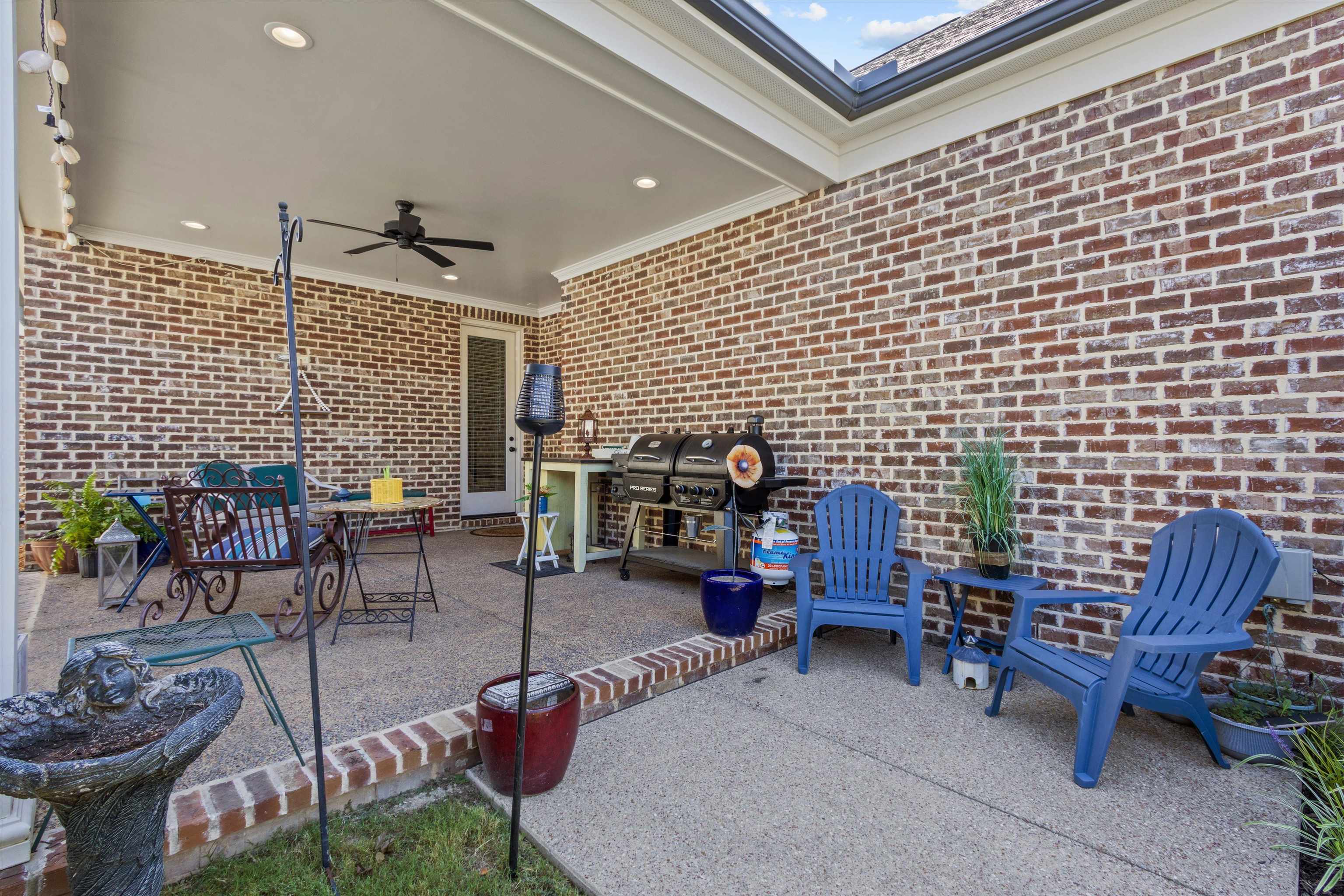 2135 N Greenbrier Lakes Blvd Property Photo 24