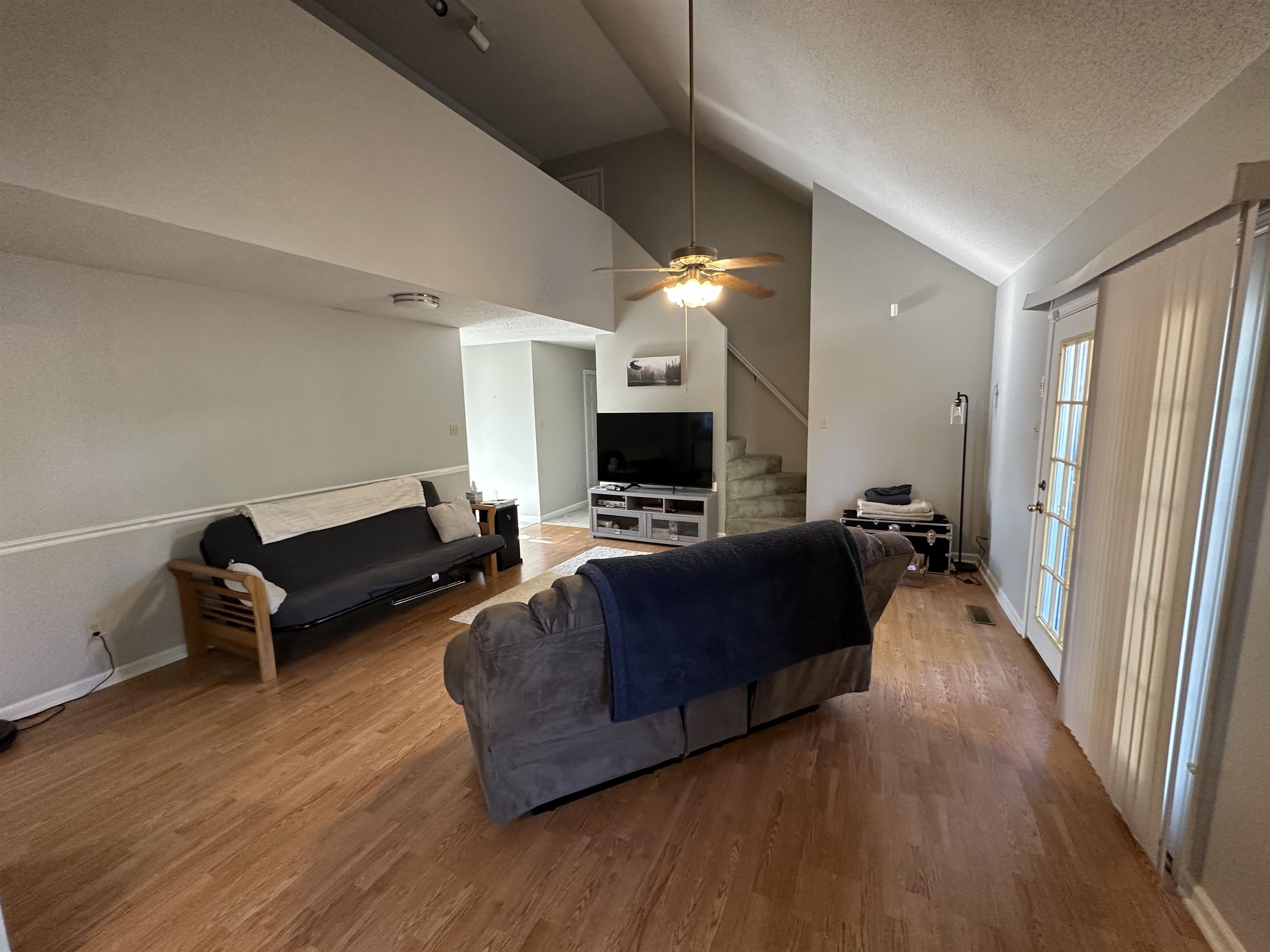 94 New Renfroe St Property Photo 12