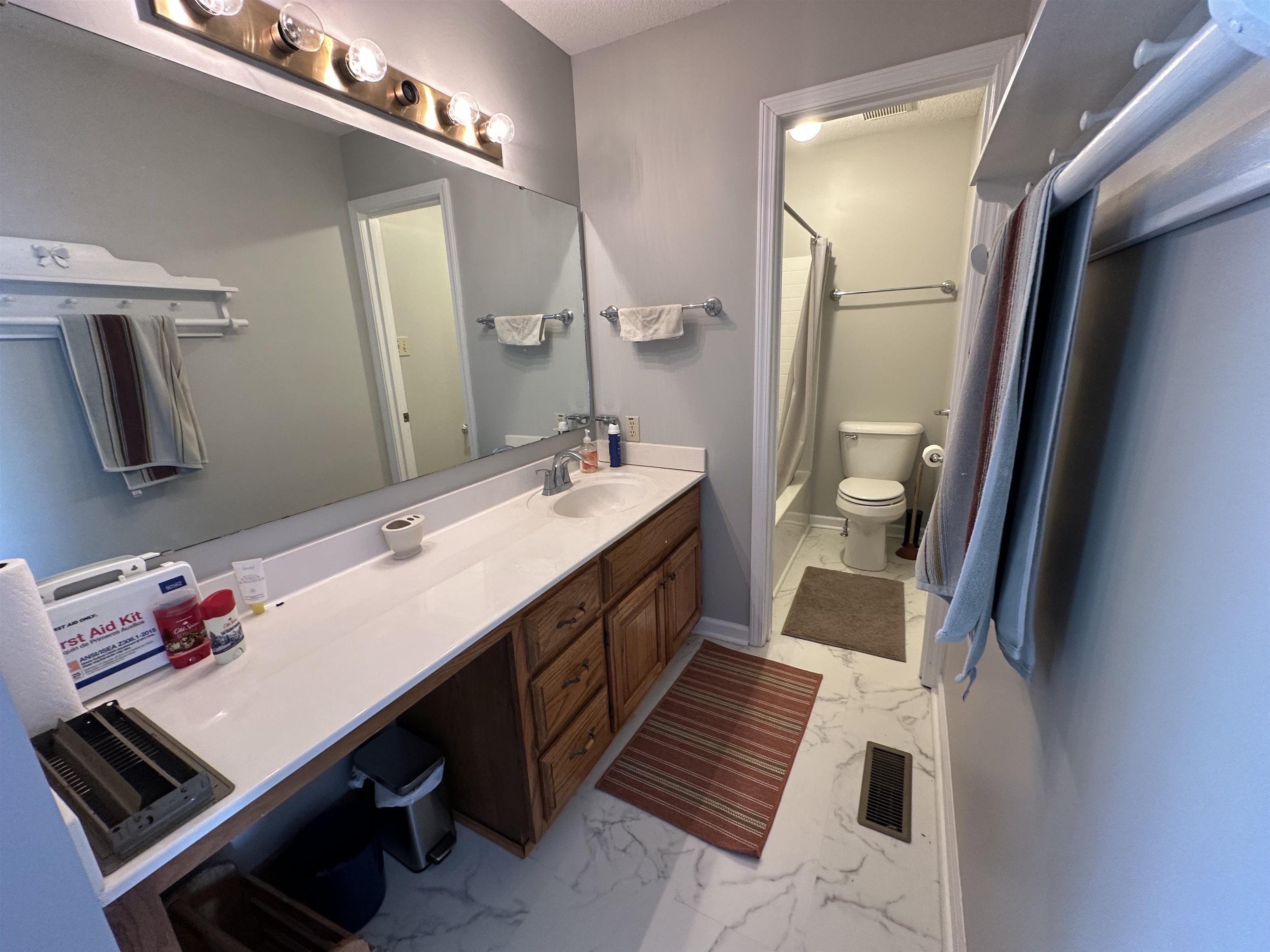 94 New Renfroe St Property Photo 15