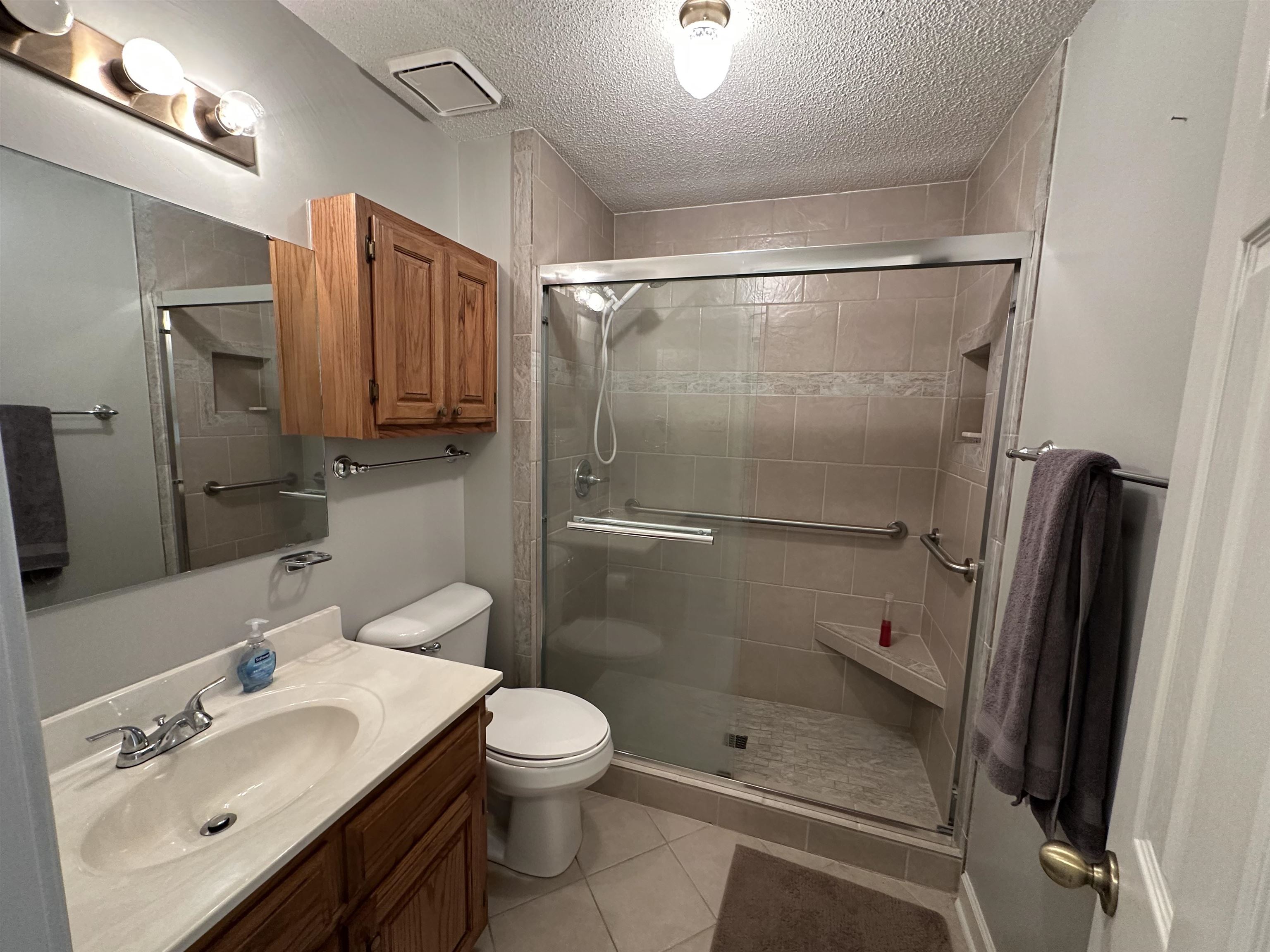 94 New Renfroe St Property Photo 18