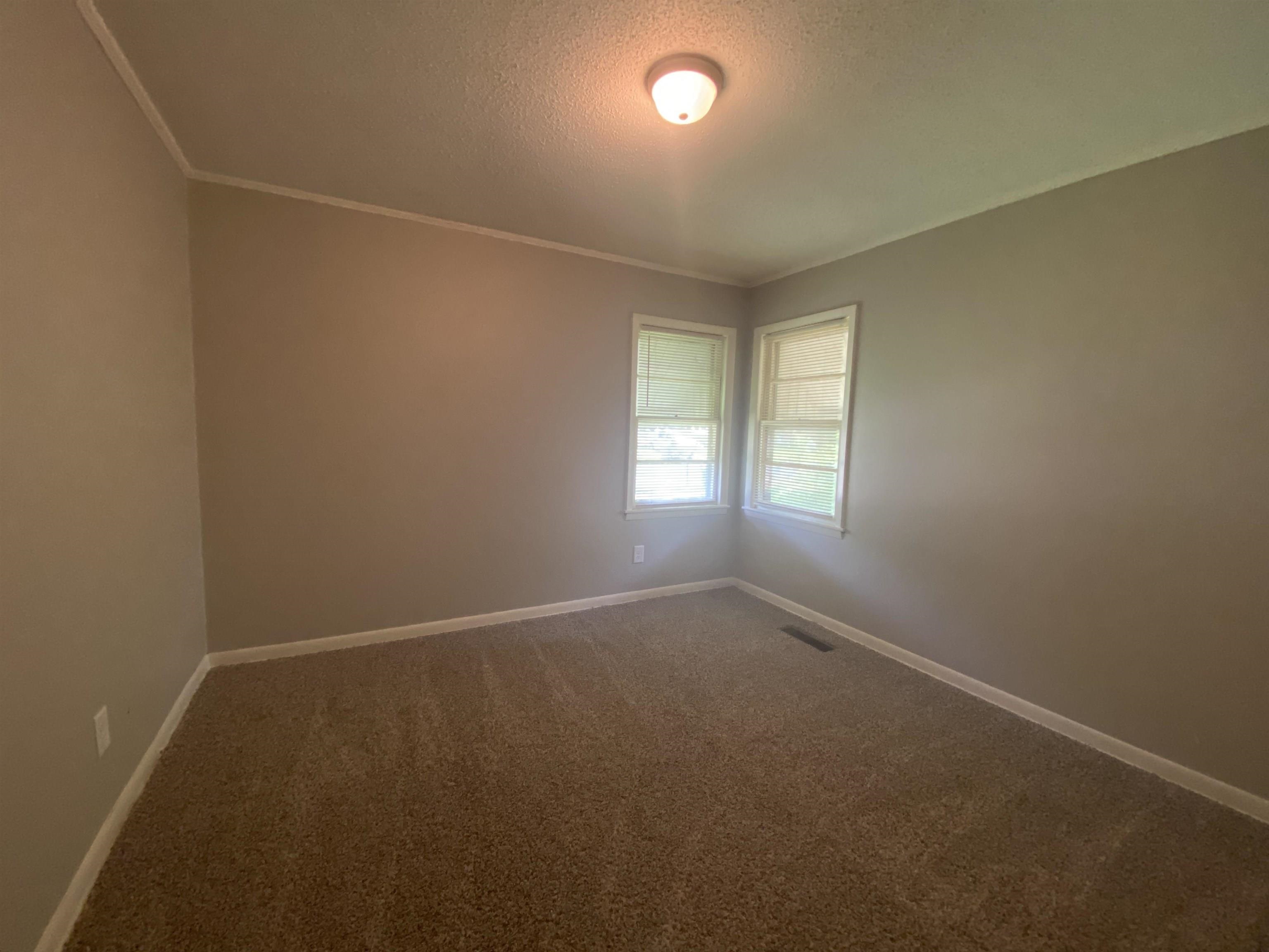 2705 Mcmurray St Property Photo 8