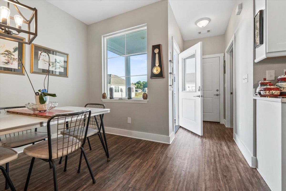 447 Abbey Rd C Property Photo 2