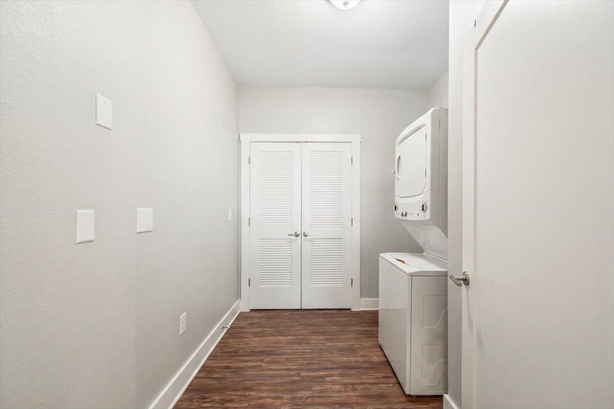 447 Abbey Rd C Property Photo 13