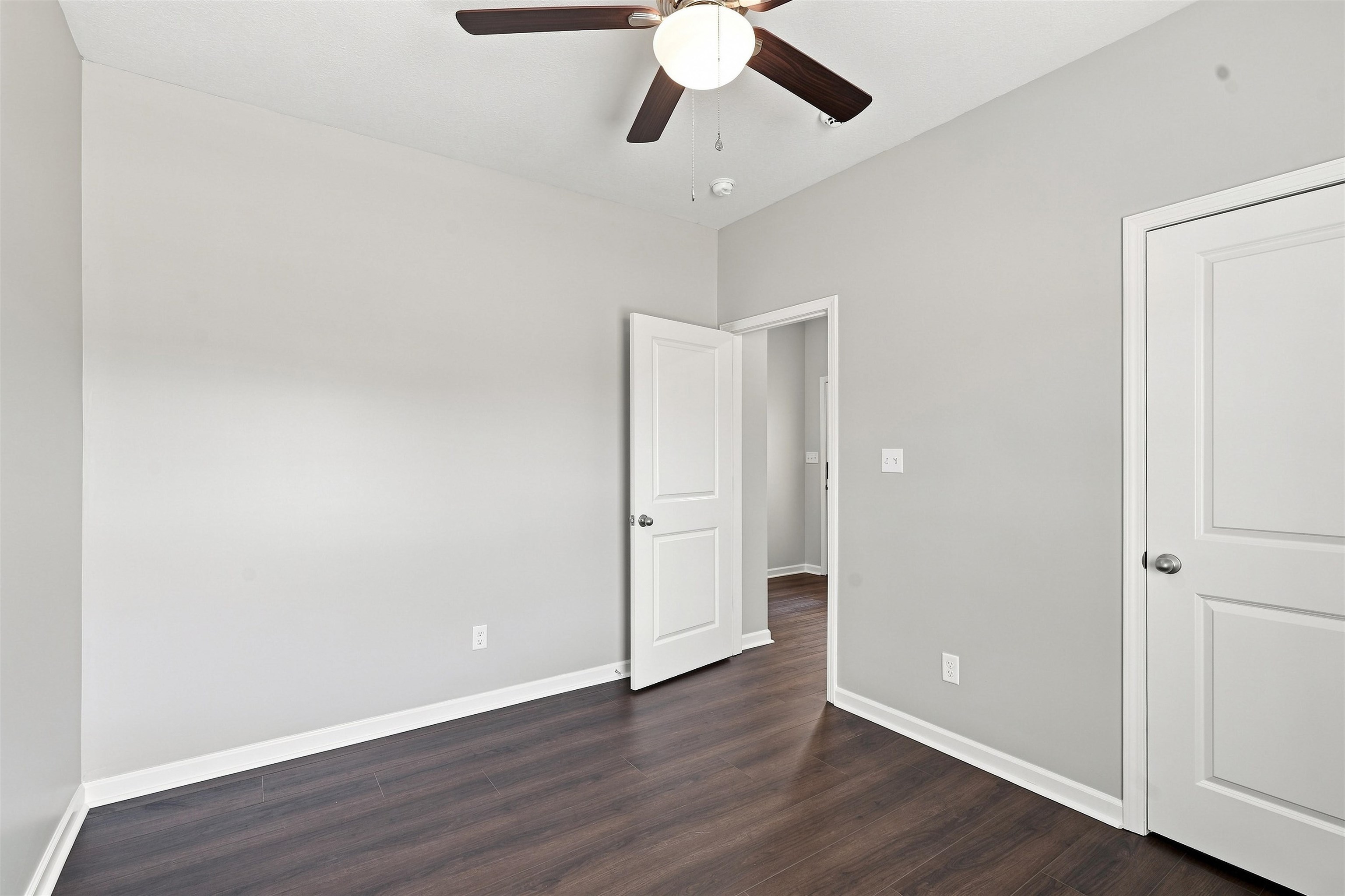 389 Vivian Way Property Photo 19