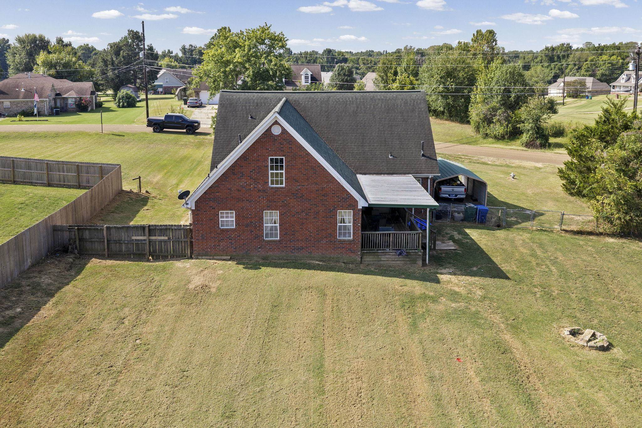 430 P W Reed Dr Property Photo 10