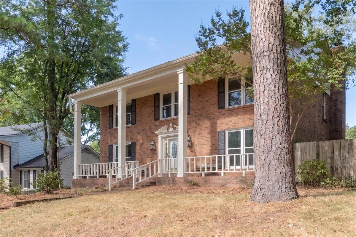 2399 Dogwood Trail Dr Property Photo 4
