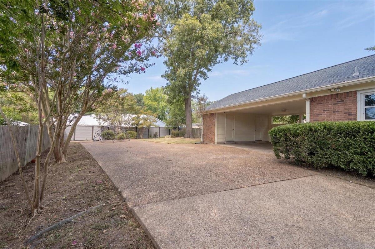 2399 Dogwood Trail Dr Property Photo 31