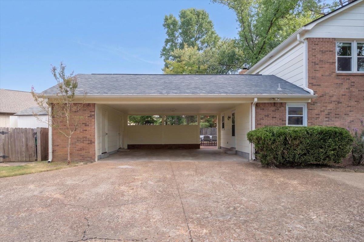 2399 Dogwood Trail Dr Property Photo 32